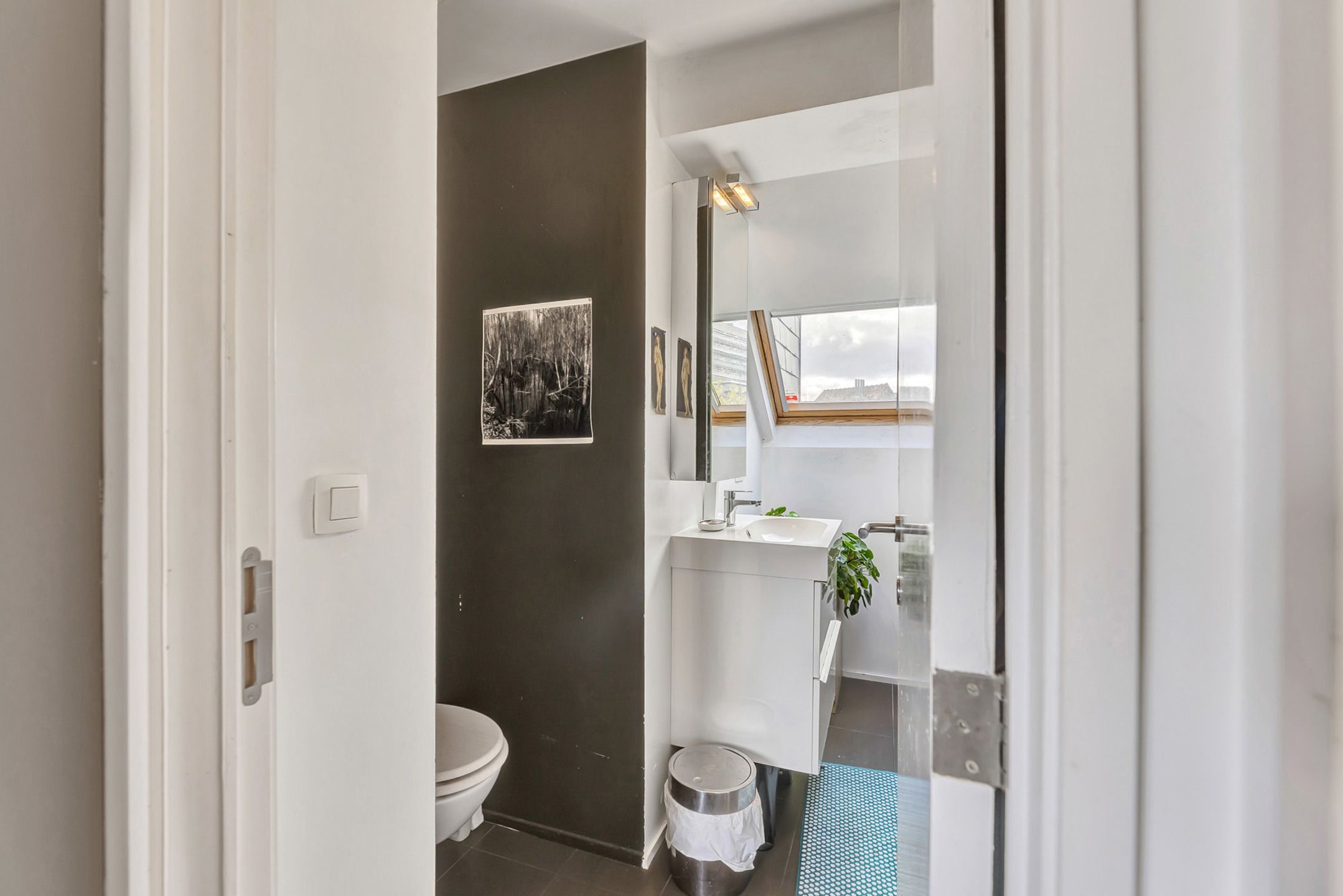 Instapklaar app. met groot terras van 40m² op goede ligging! foto 14