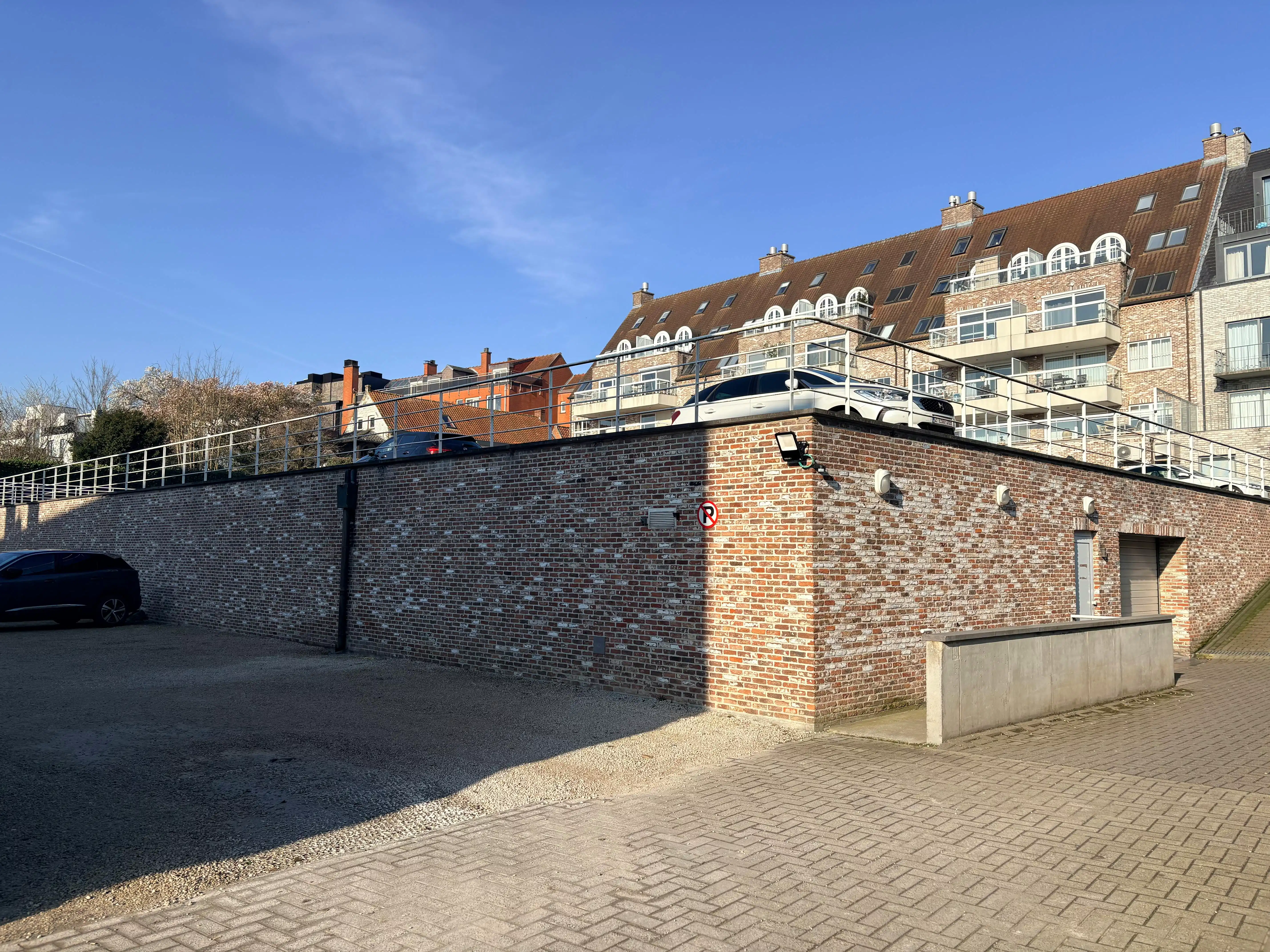 Garagebox te koop nabij centrum Waregem foto 5