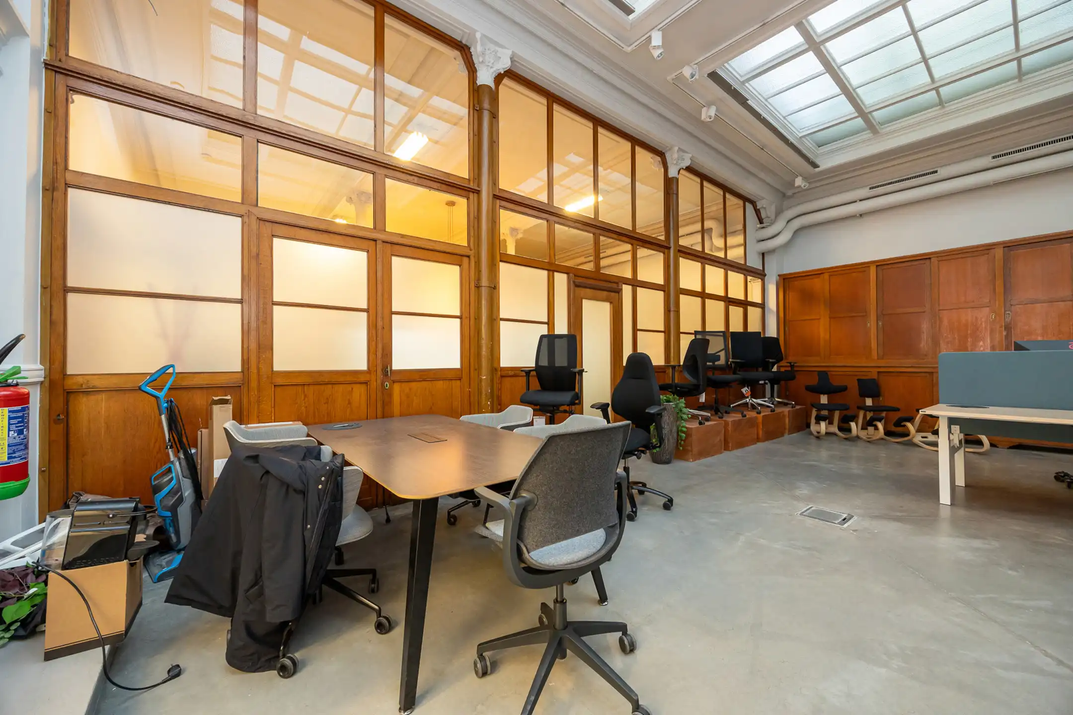 Flagship kantoor/showroom van 150 m² in iconisch gebouw foto 12