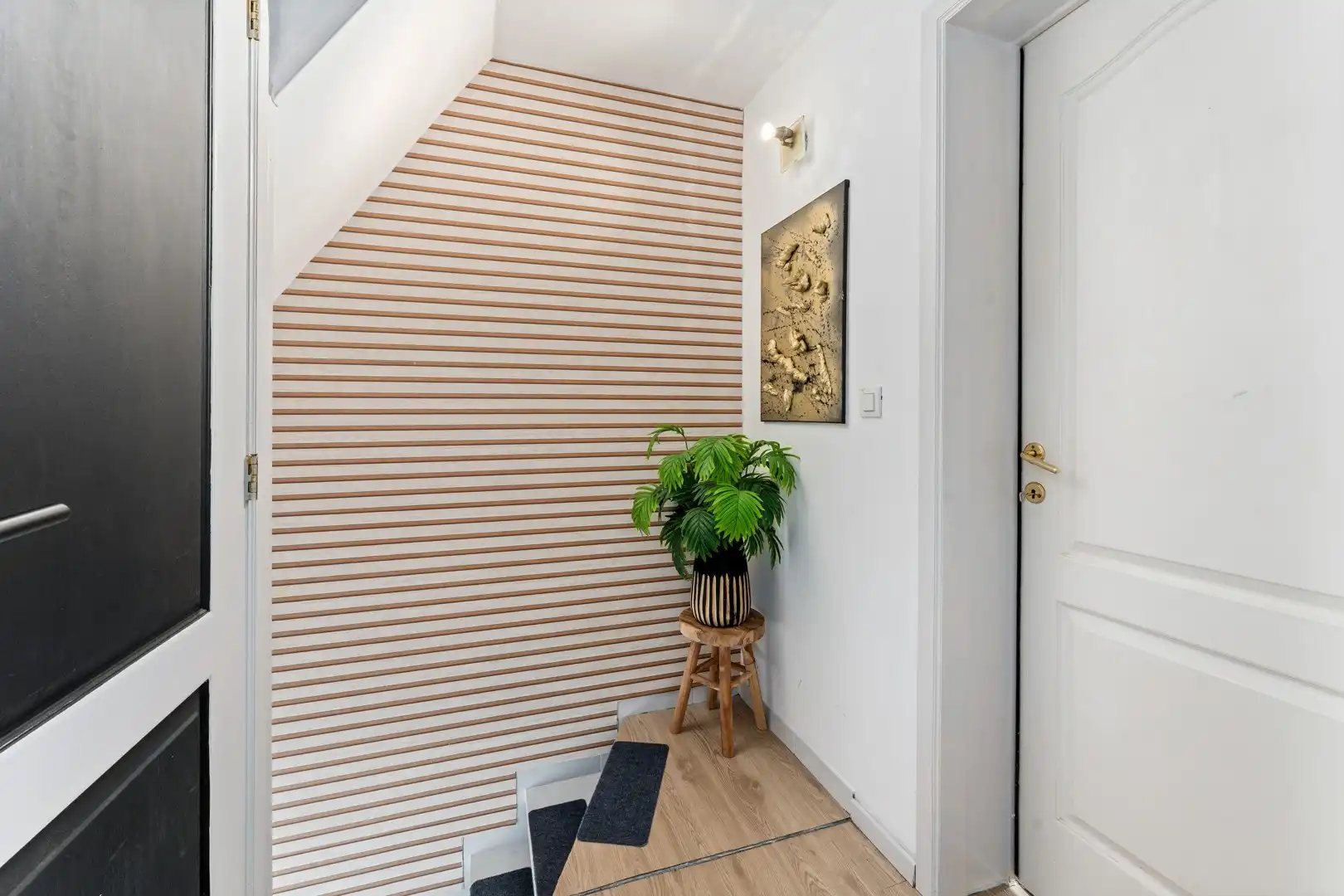 Charmante gerenoveerde woning met tuin, zonder renovatieverplichting en asbestveilig! foto 11