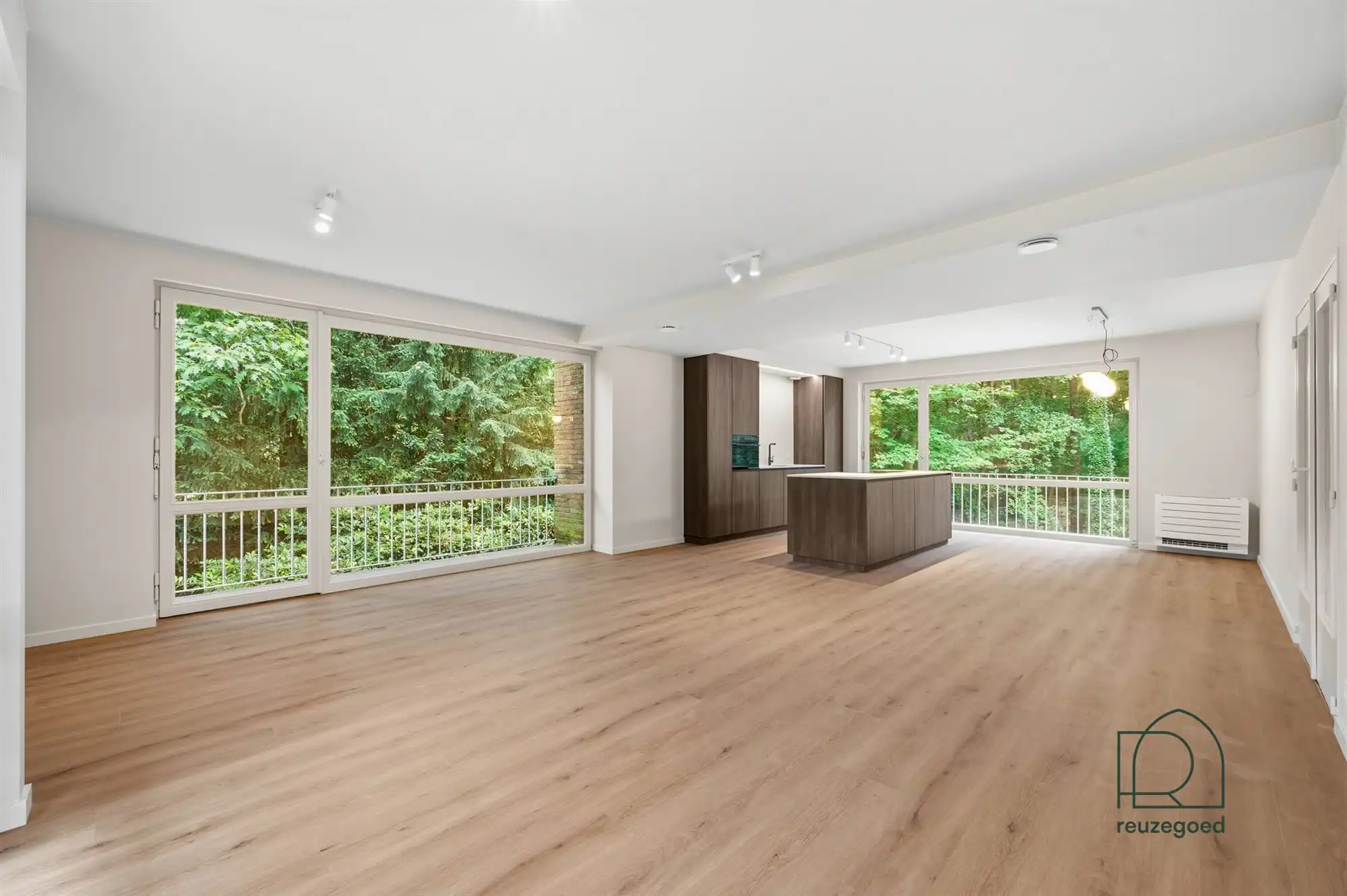 Exclusief gerenoveerd appartement in het groen van Bonheiden foto 4