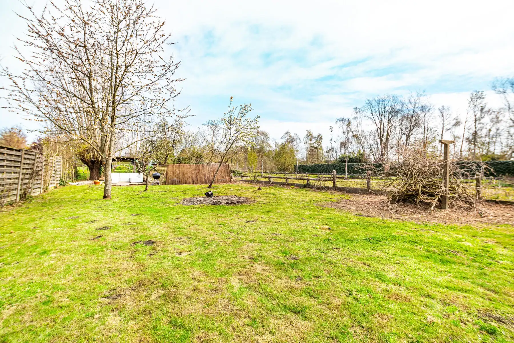 Vrijstaande woning op 1.460 m² in het groen te Heffen foto 5