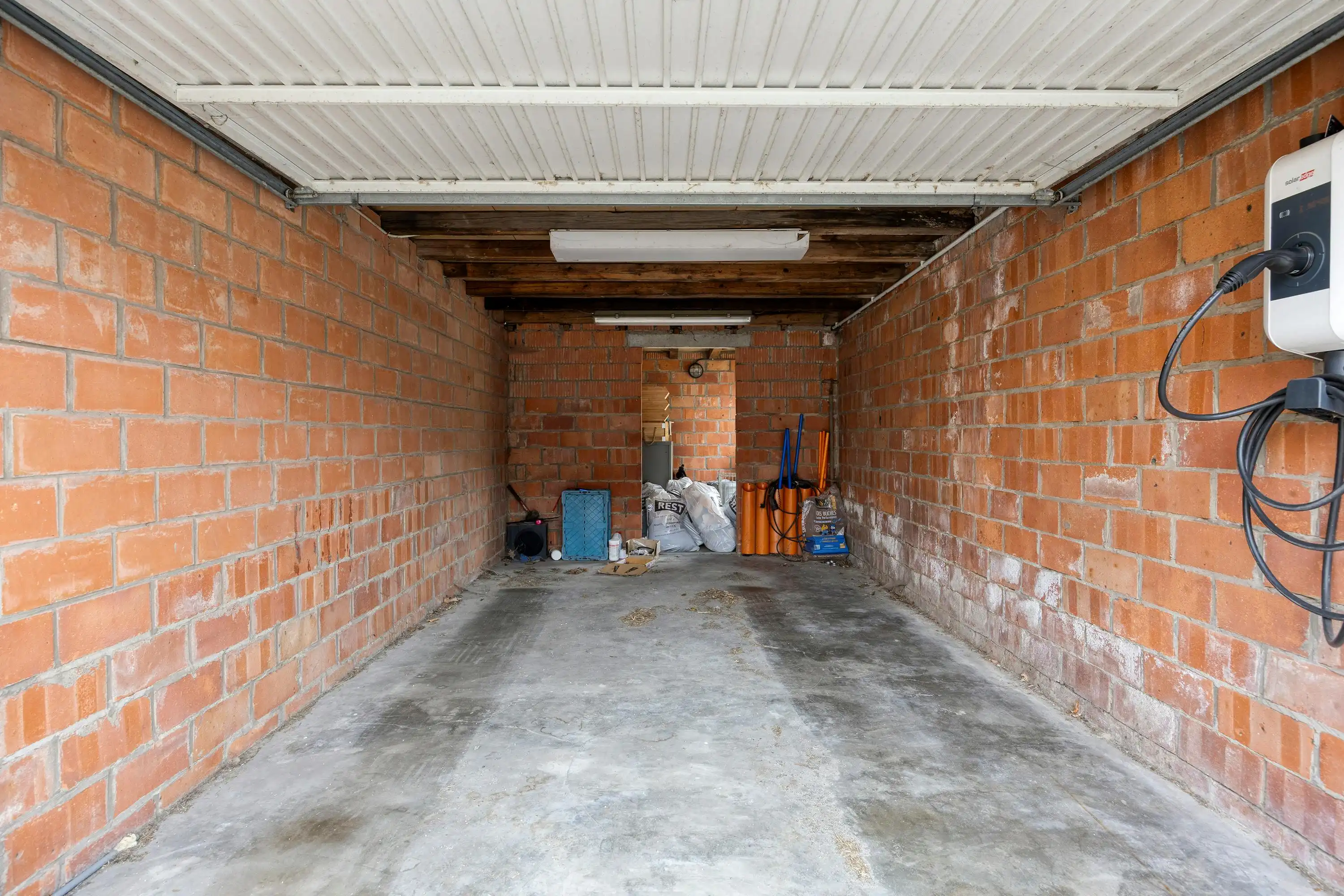 Instapklaar huis met grote tuin te koop in Zandvliet! foto 26