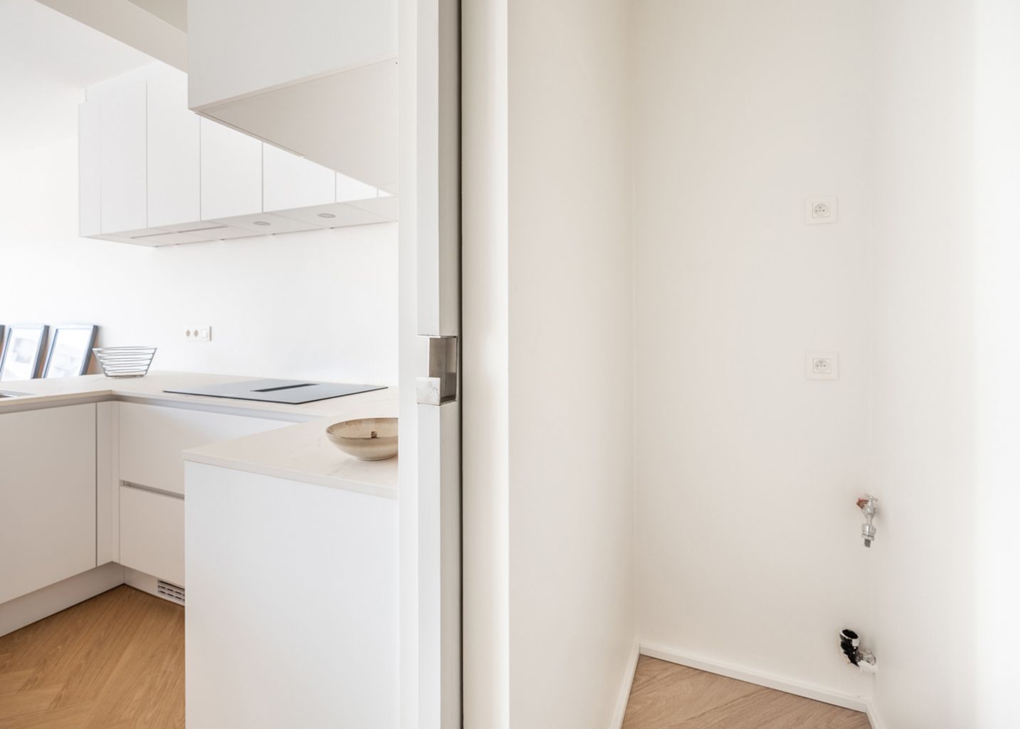 TE KOOP APPARTEMENT MET ZIJDELINGS ZEEZICHT! foto 14