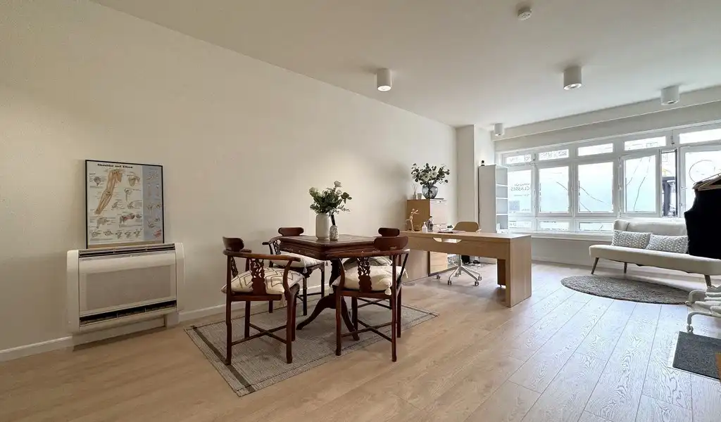 Gelijkvloers kantoor te huur nabij het centraal station Antwerpen foto 4