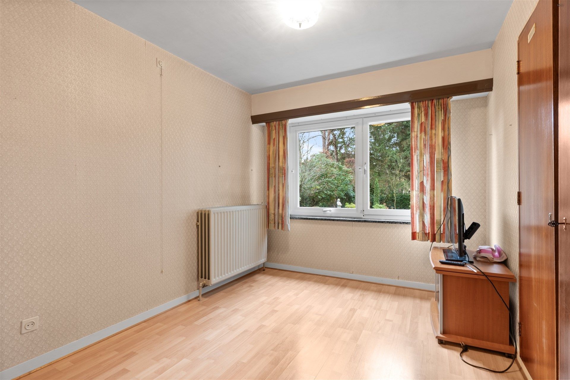 Open bebouwing in groene omgeving foto 16