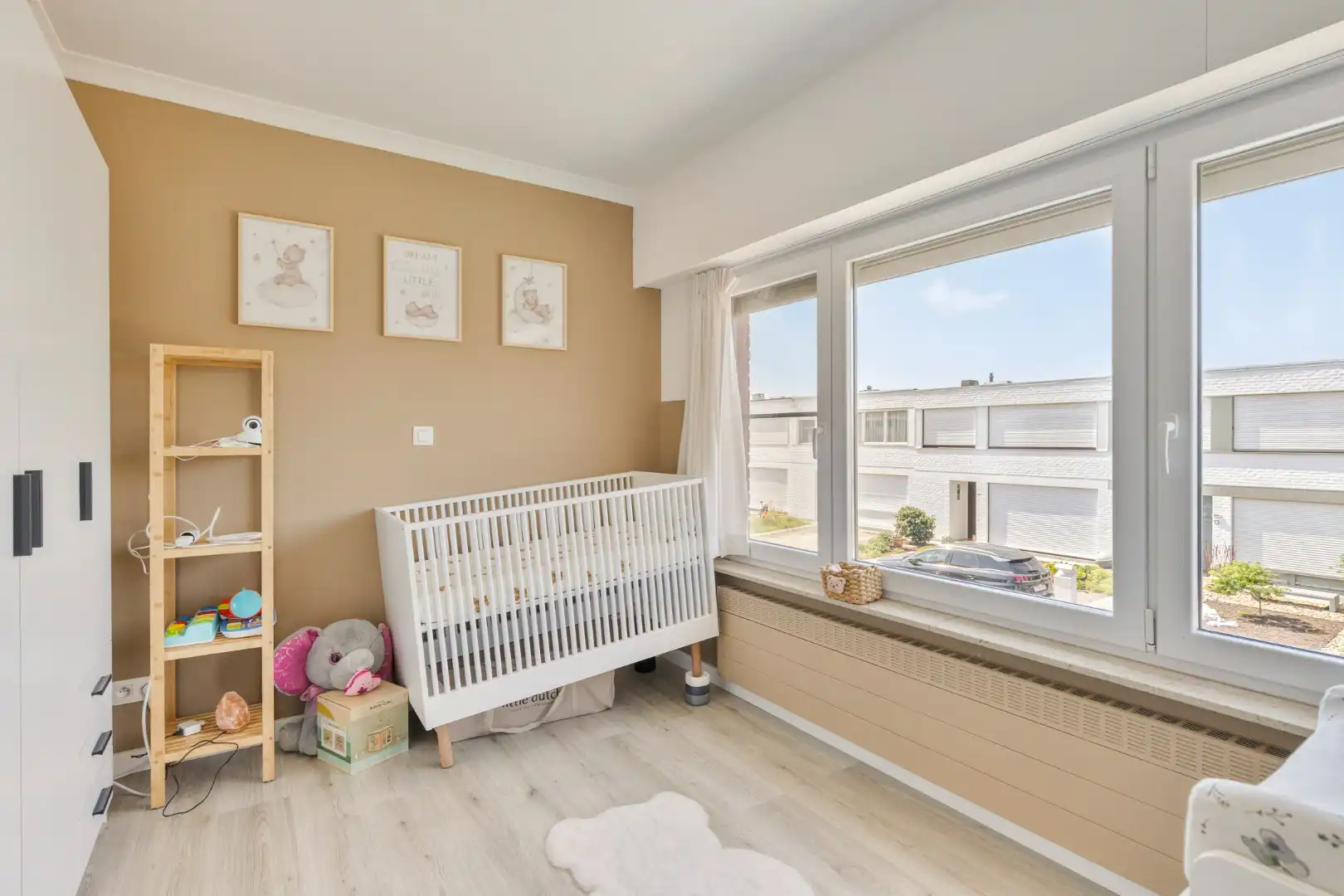 Instapklare, gerenoveerde gezinswoning met 3 slaapkamers op topligging in Meulebeke foto 9