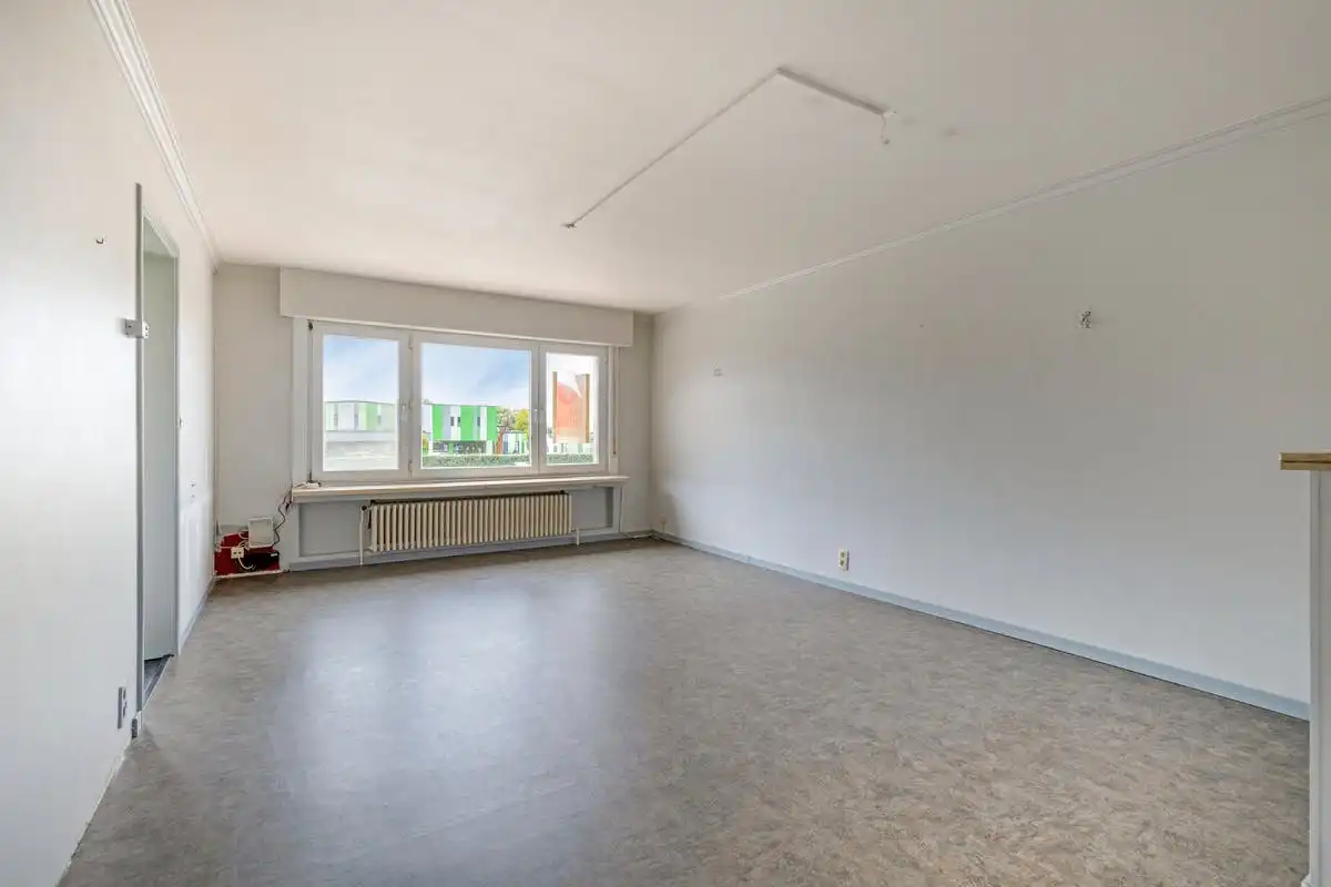 Op te frissen opbrengsteigendom te koop in Blankenberge foto 4
