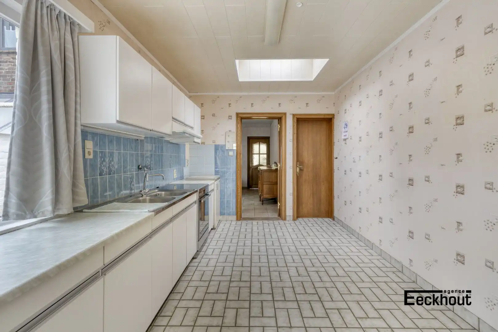 Ruime, verzorgde woning met 3 slaapkamers en zonnige koer. foto 9