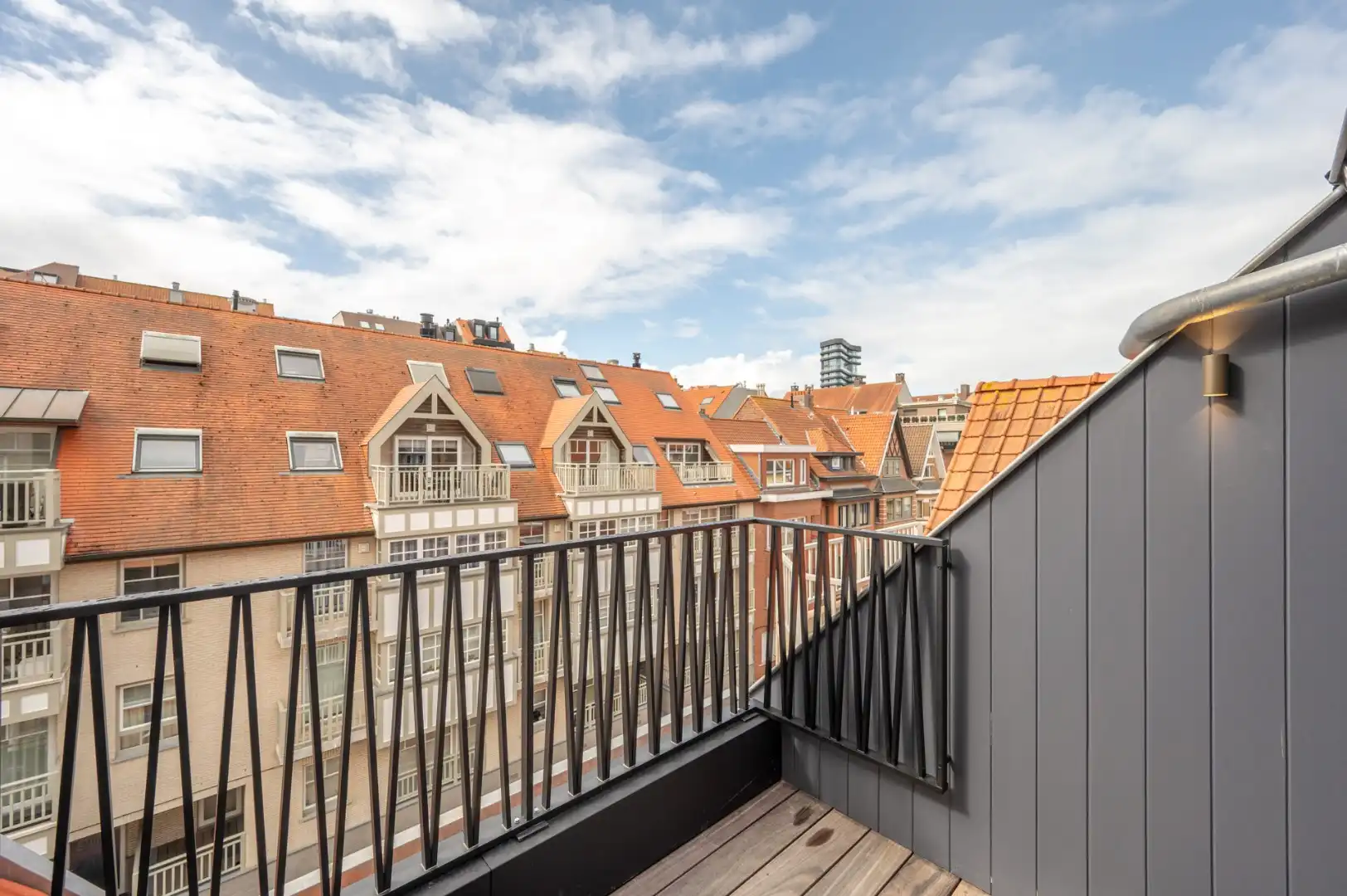 Luxueus afgewerkte nieuwbouwwoning met 4 slaapkamers op enkele stappen van de zee in Heist-aan-Zee foto 51