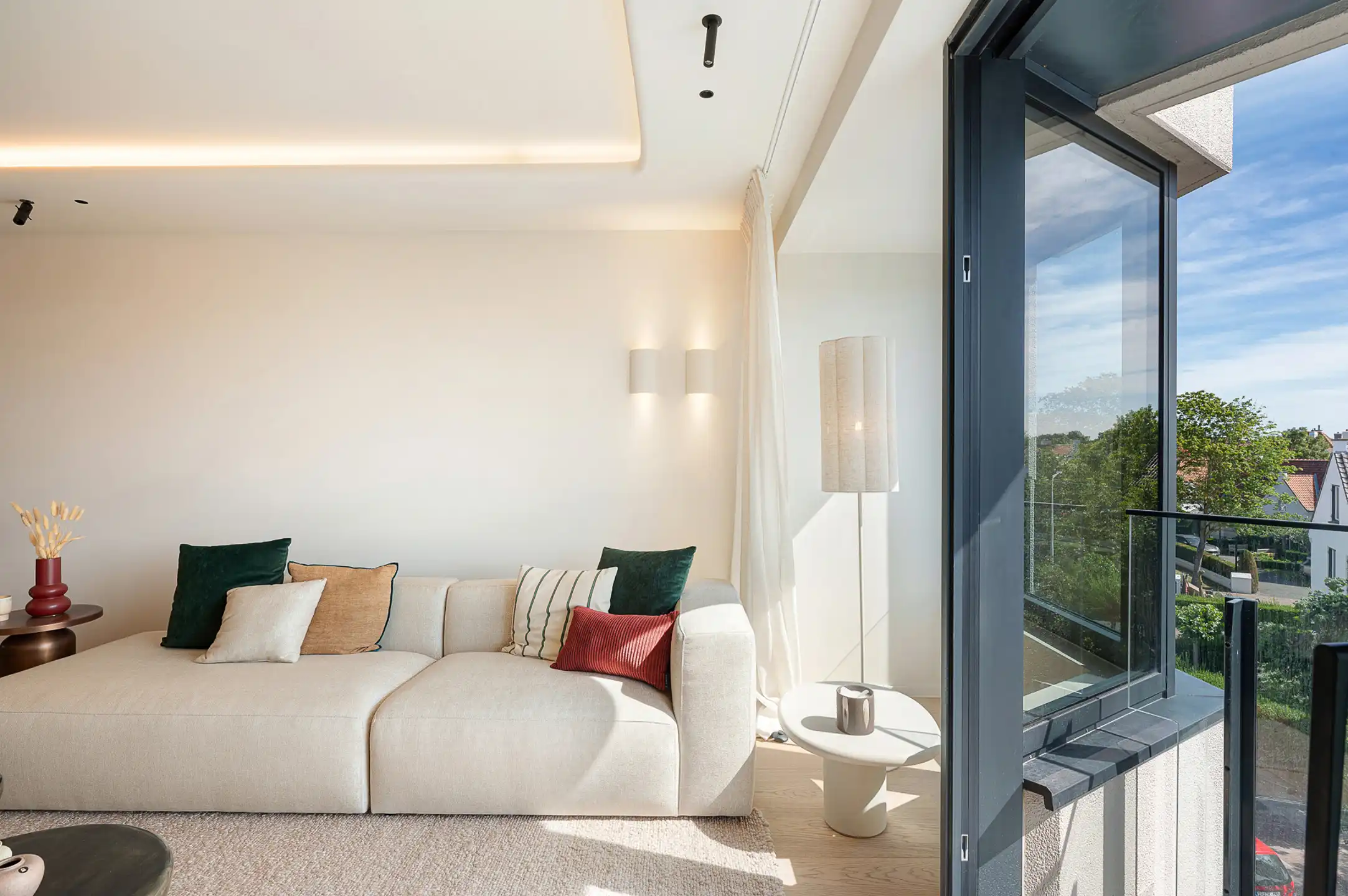 Lichtrijk gerenoveerd appartement met open zichten  foto 10