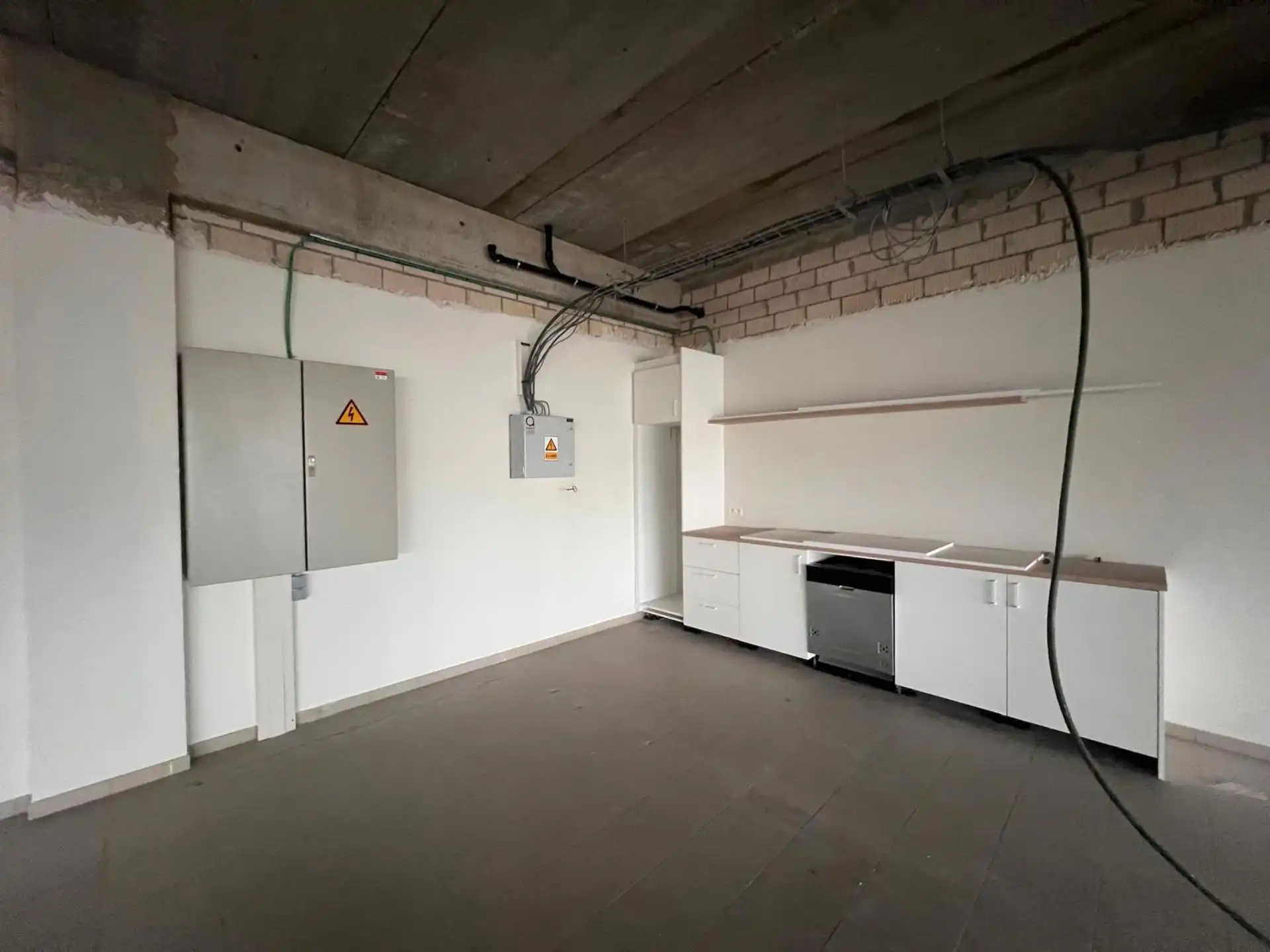 Te Huur : Kantoorruimte Schomhoeveweg 15 foto 14