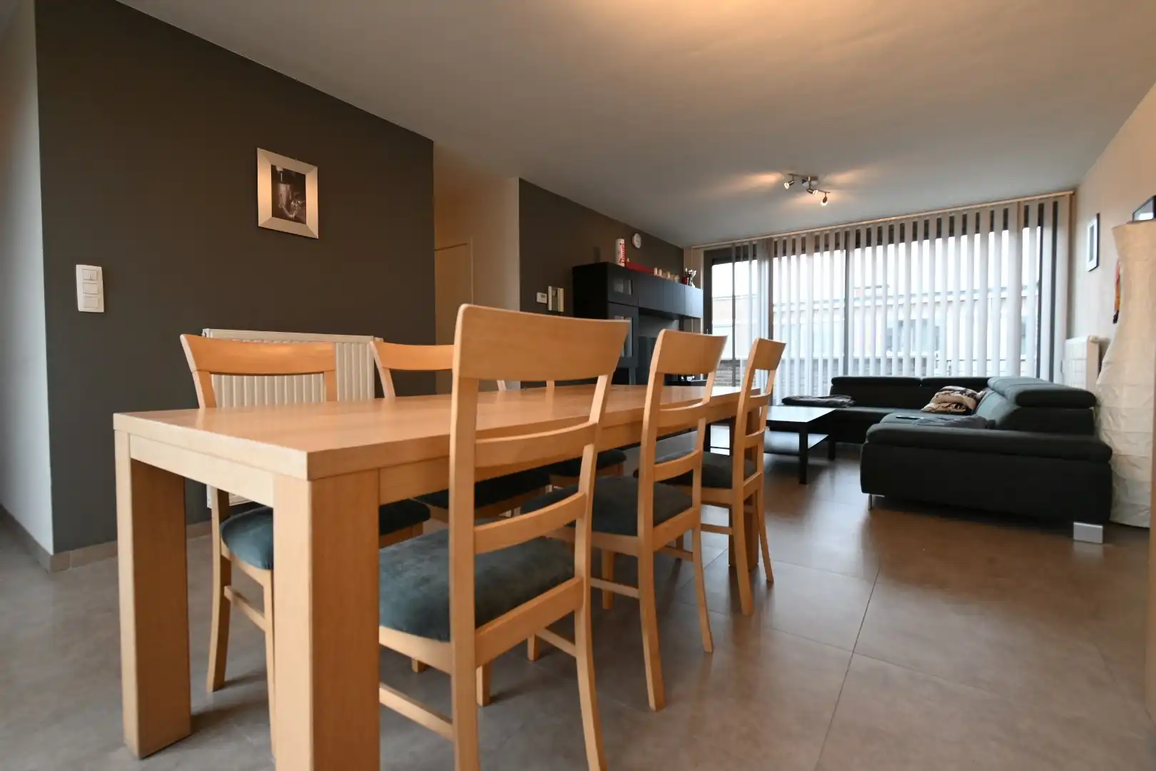 Knap appartement met twee slaapkamers in Hoeselt foto 7
