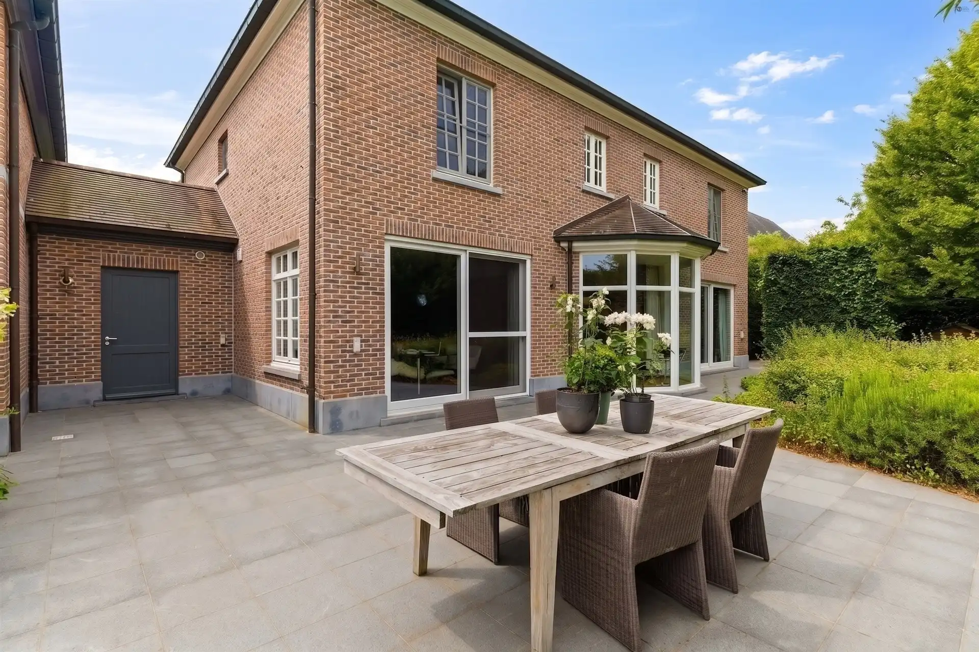 prachtig gelegen villa met verzorgde tuin en zwembad foto 43