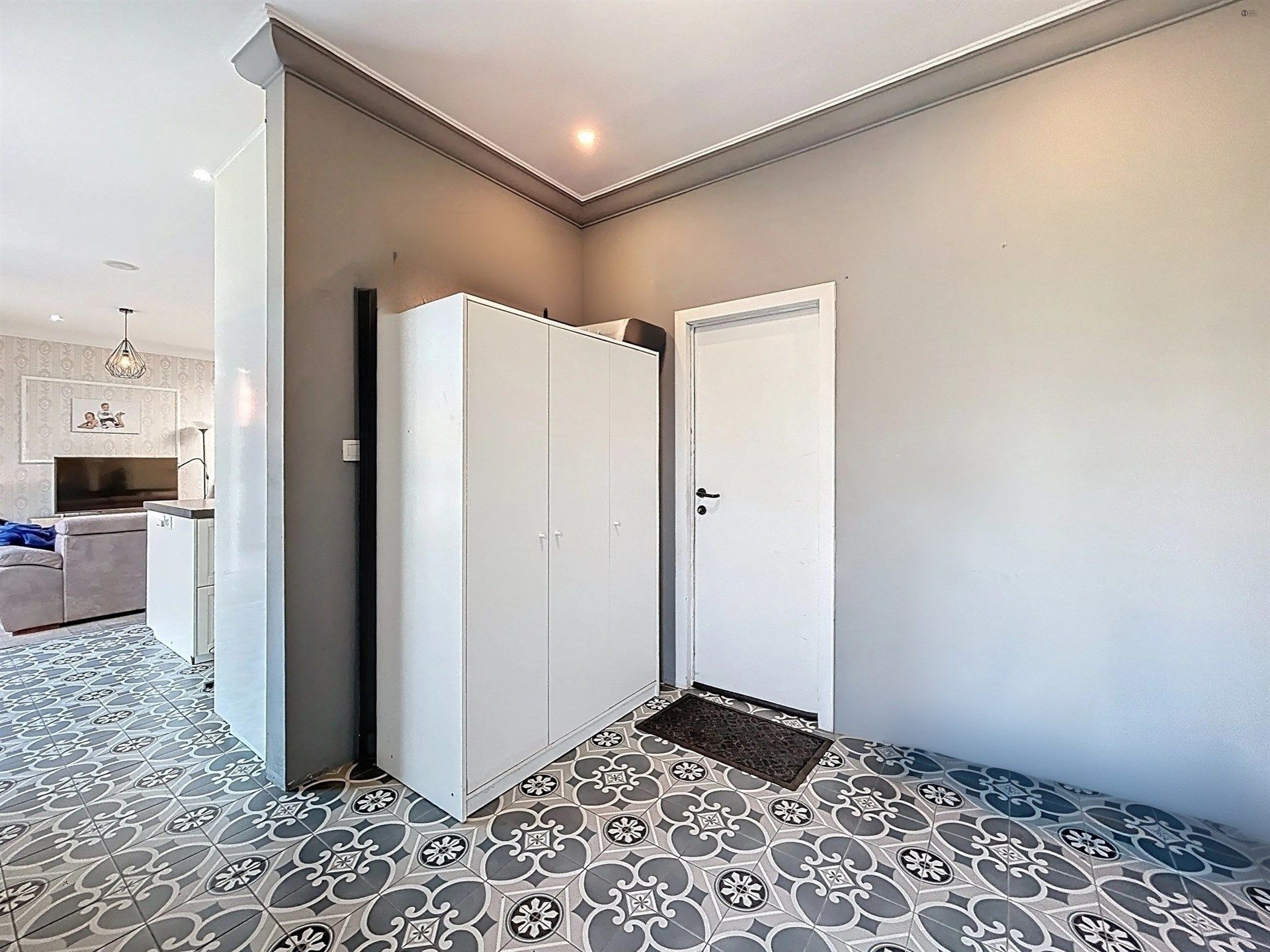 instapklare gezinswoning met 4 slp, aparte studio en 3 badkamers op perceel van 453m²  foto 19