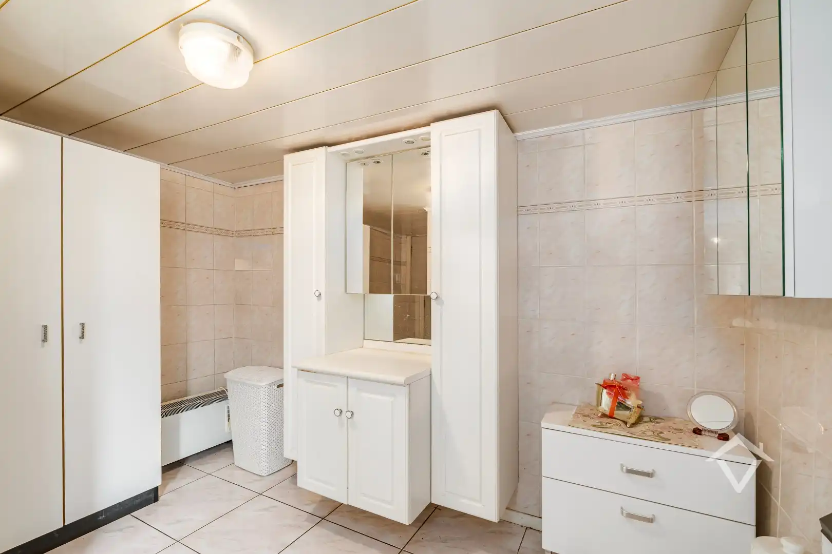 Instapklare woning met 3 slaapkamers en tuin te Ichtegem foto 12