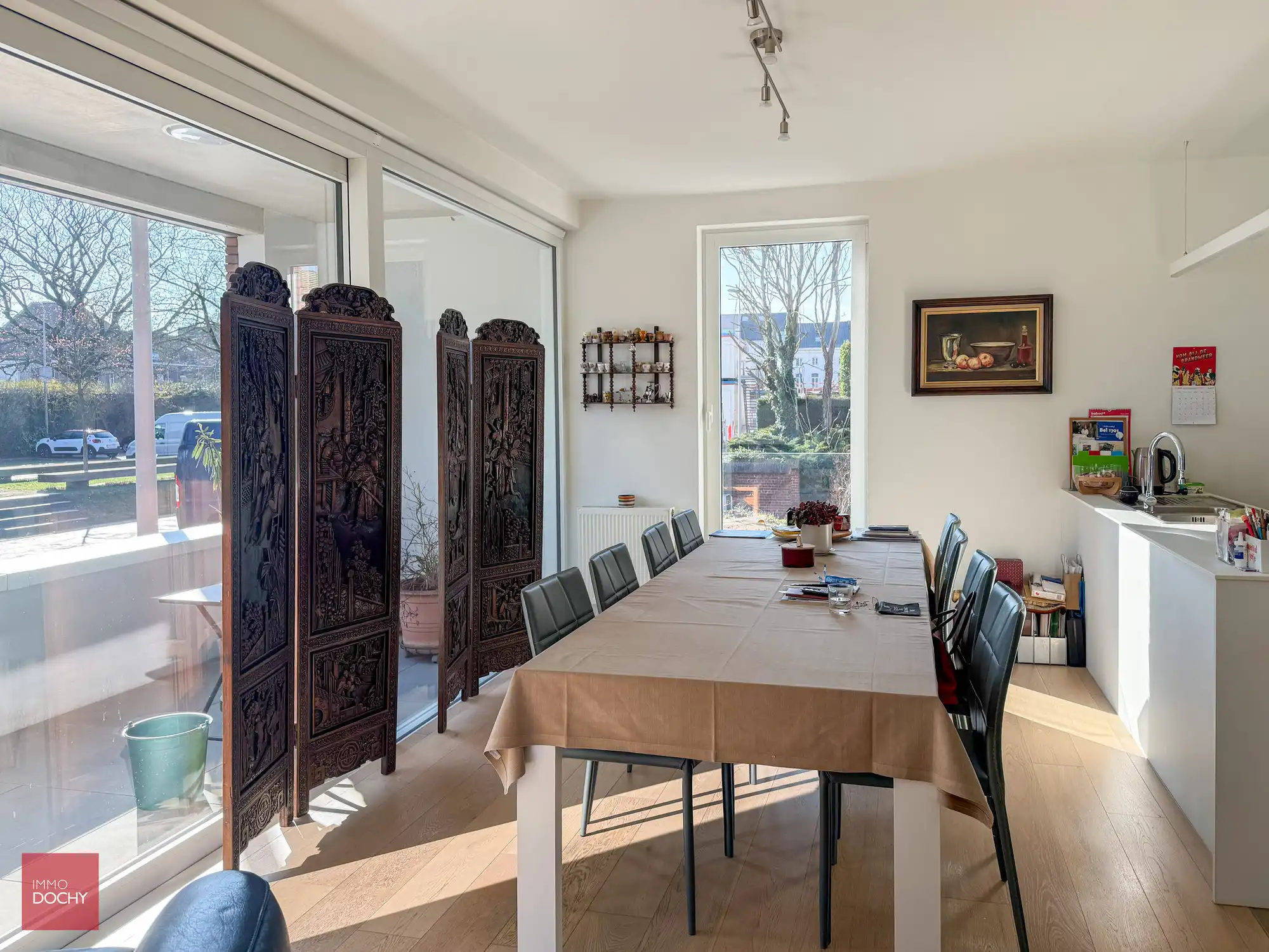 Ruim recent appartement nabij Sint-Rochuskerk foto 7