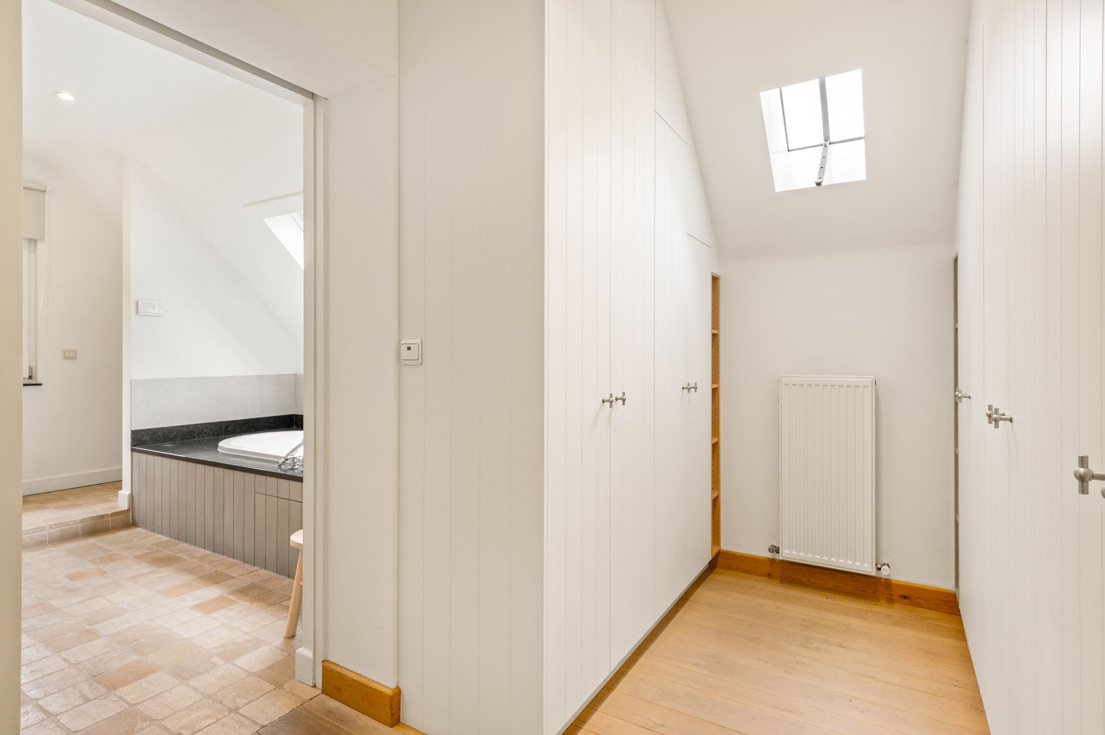 Recente villa met poolhouse en zwemvijver in Zoersel (Halle) foto 32