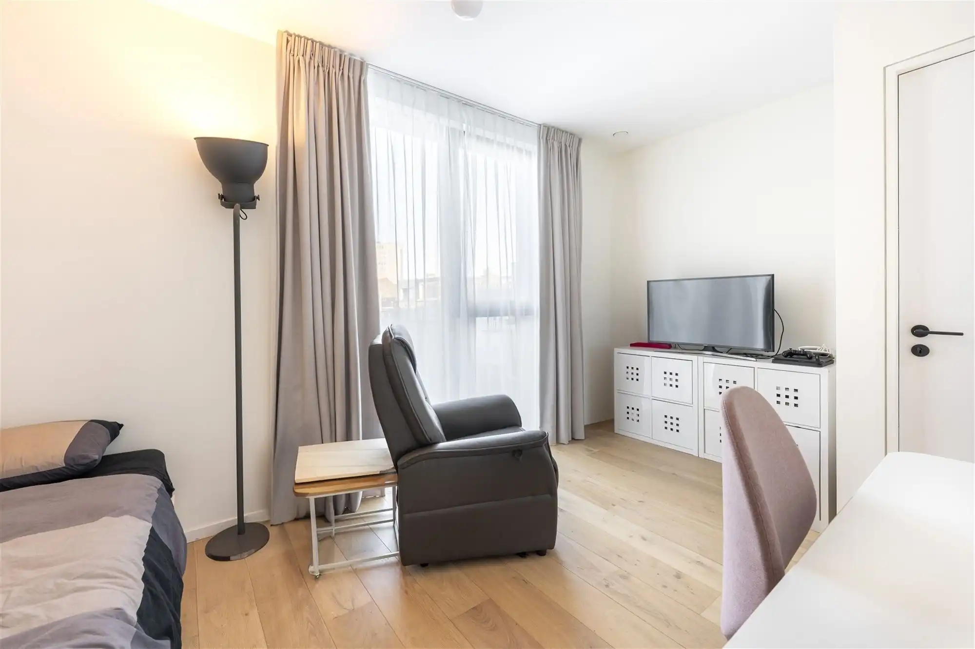 Ruim nieuwbouw app met 2 slk, 2 bk & 2 terrassen foto 18