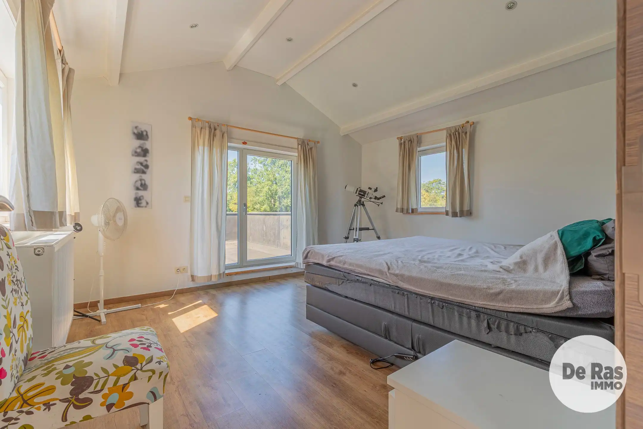 AALST- INSTAPKLARE WONING OP HEEL RUSTIGE LOCATIE foto 14