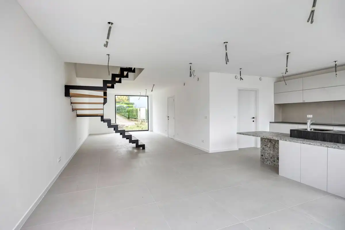 Energiezuinige, afgewerkte nieuwbouwwoning voorzien van alle comfort foto 4