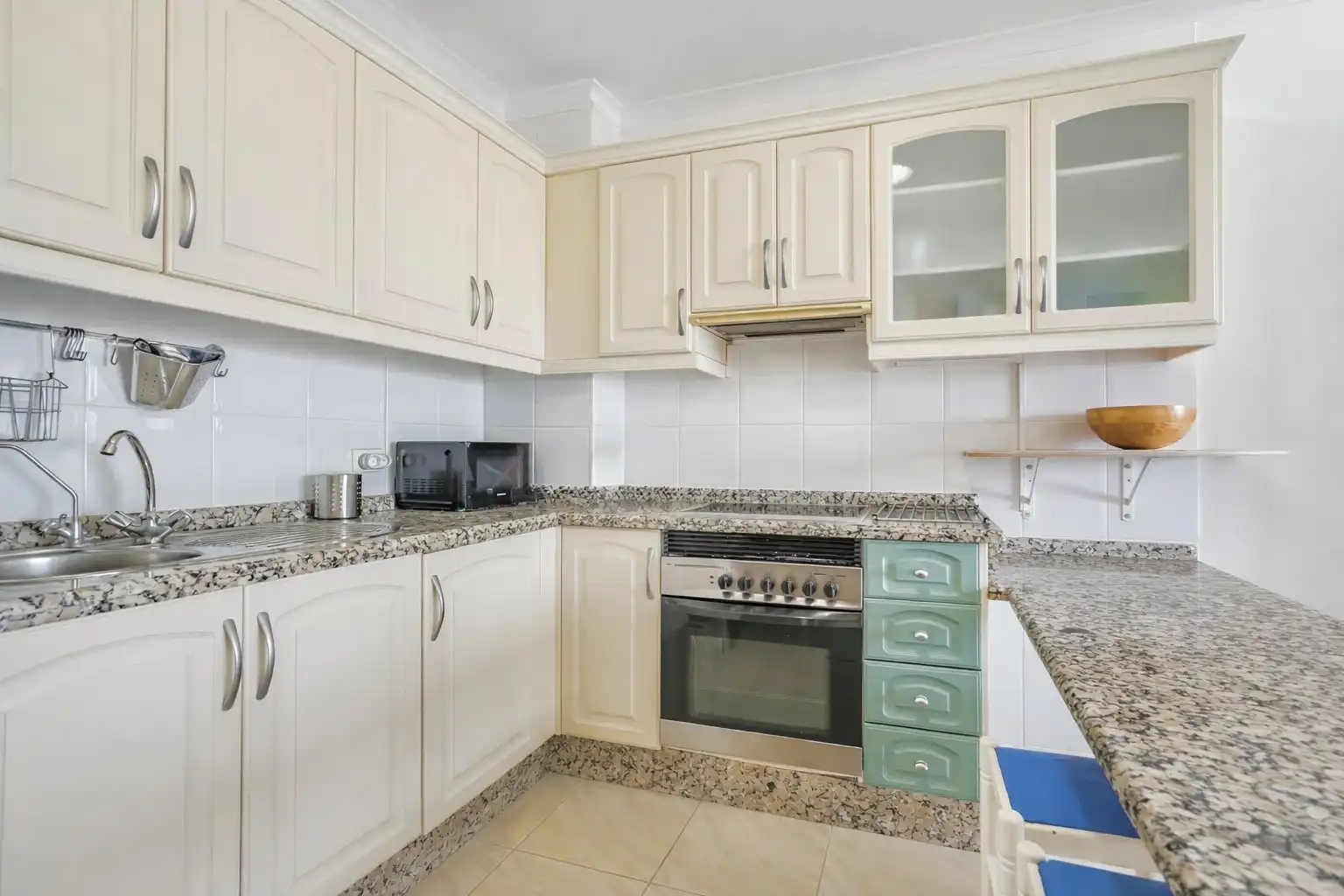 ruim appartement met panoramisch zicht  foto 7