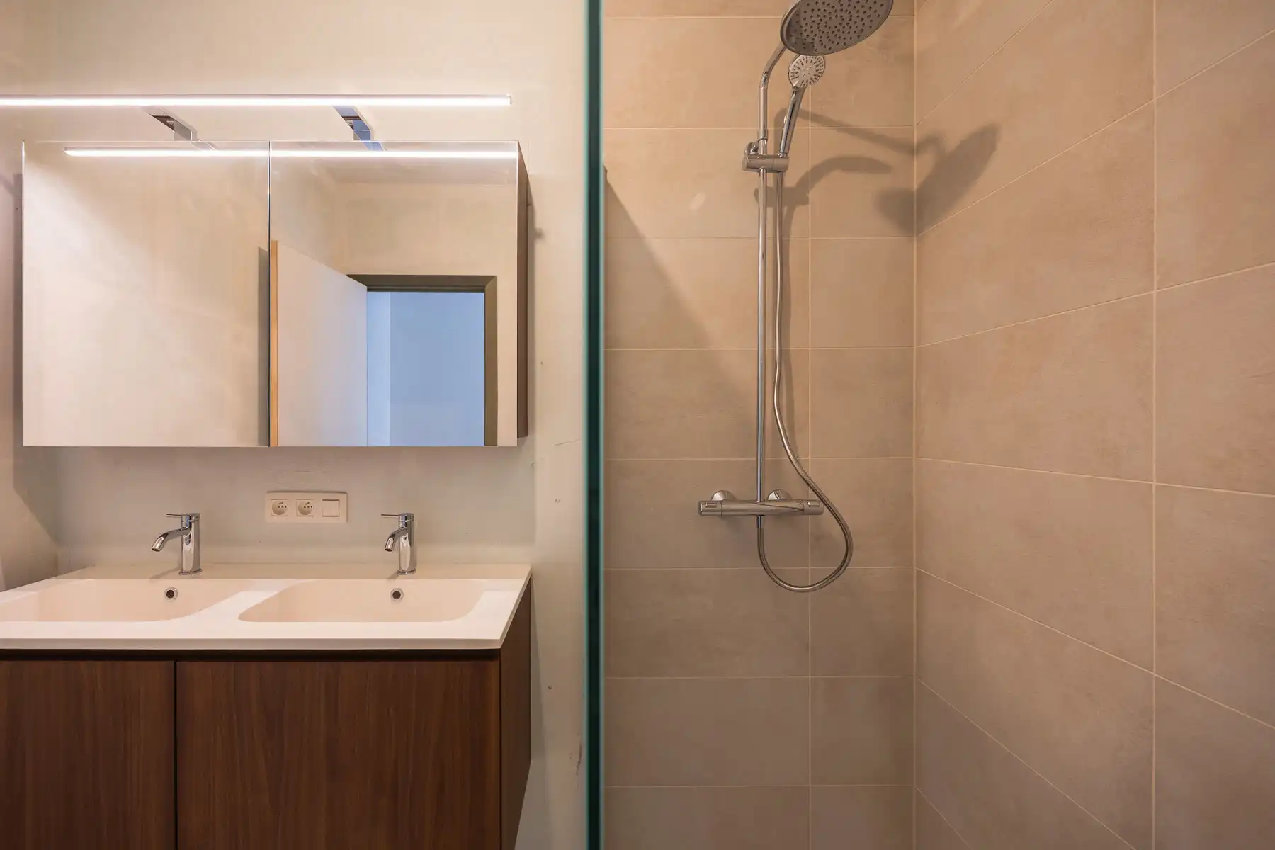 Stijlvol nieuwbouw BEN appartement in centrum Haacht foto 13
