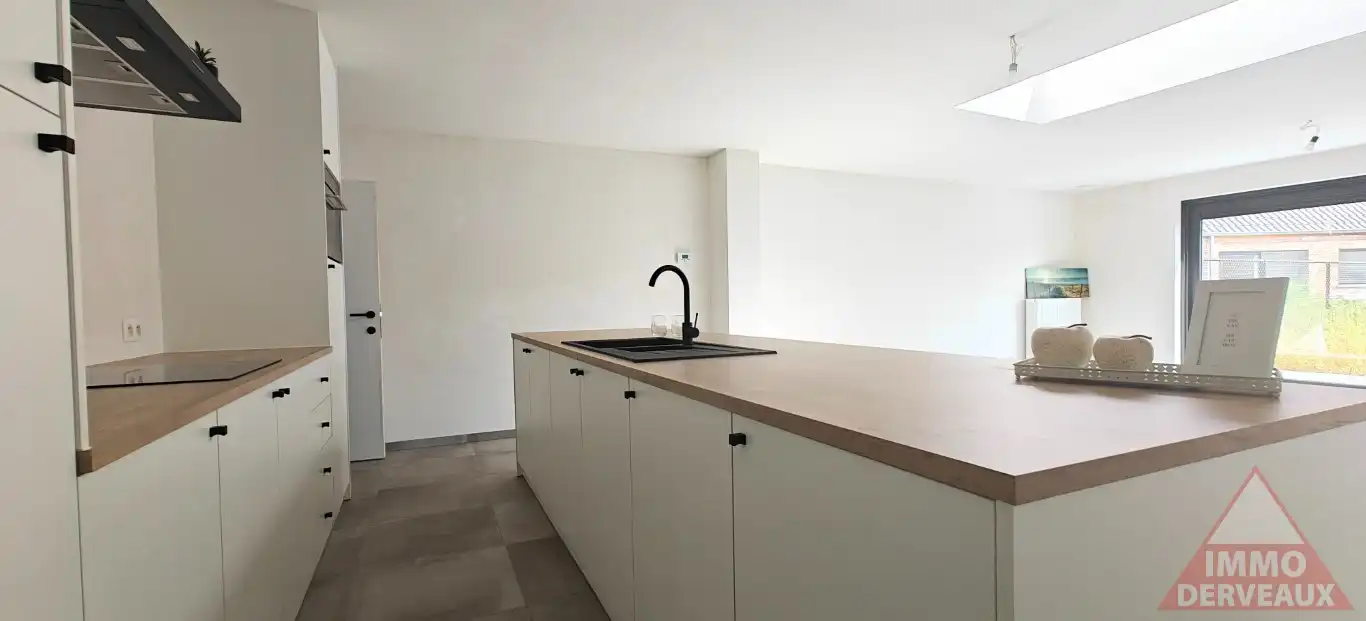 Dadizele - Volledig gerenoveerde woning in het centrum foto 7