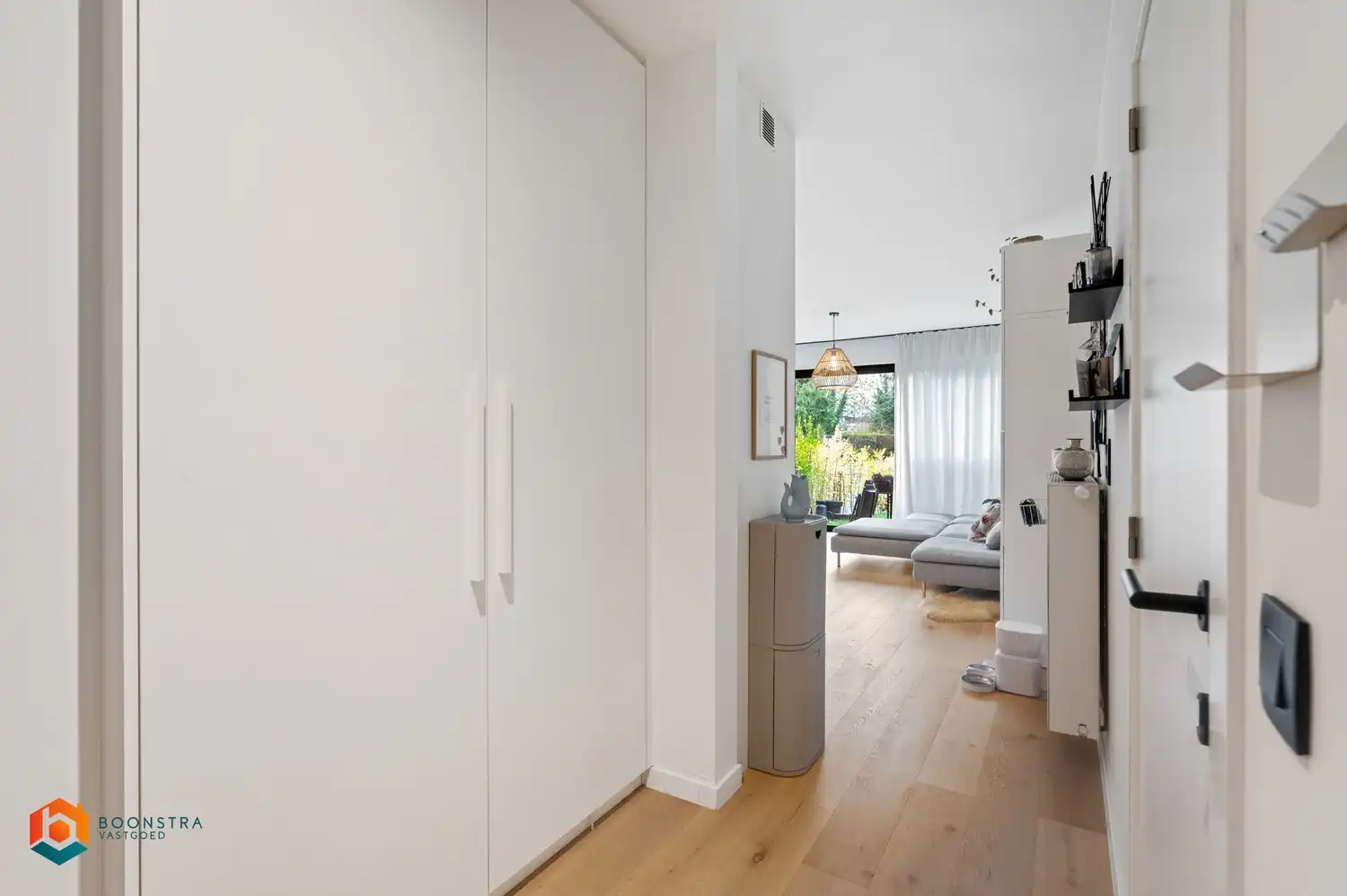 Gelijkvloers app. met 2 slpkrs en tuin te Edegem foto 10