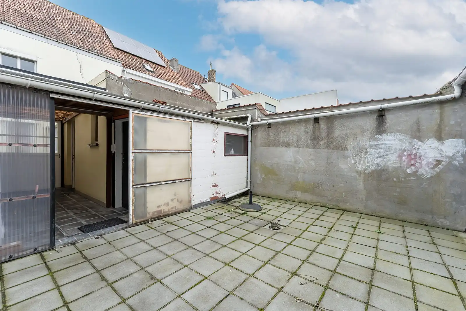 Ruime gezinswoning met 4 slaapkamers in het hart van Heist. foto 10