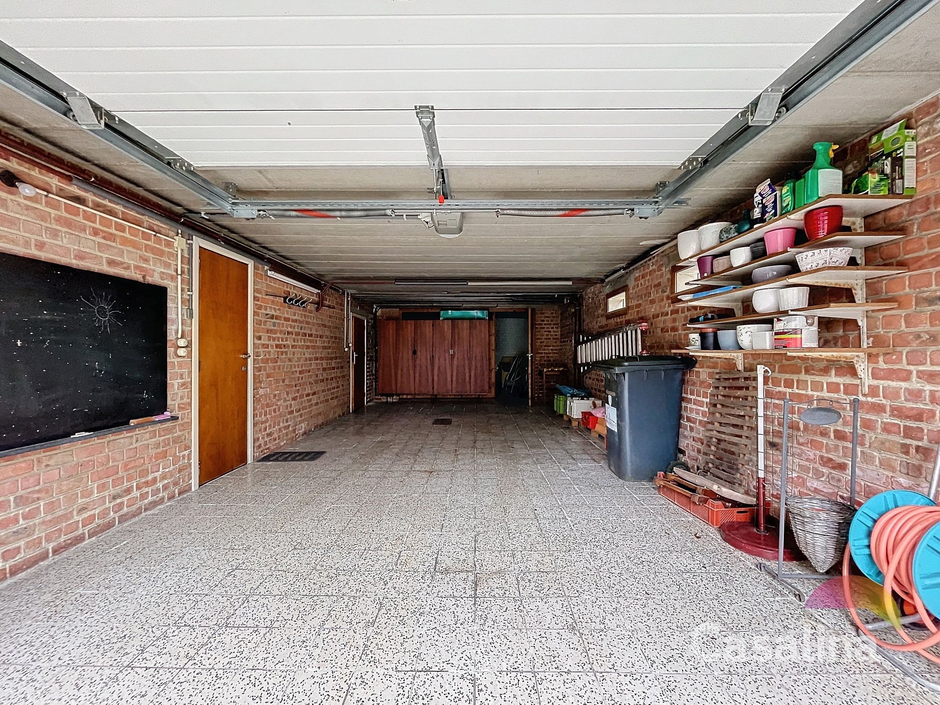 Charmante bungalow met potentieel op toplocatie!  foto 22