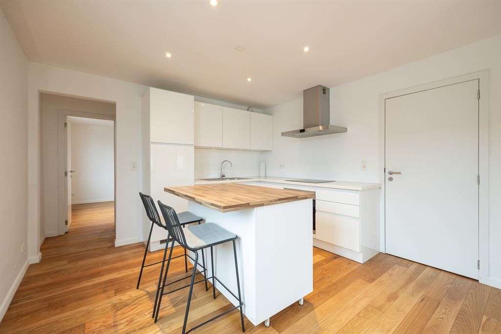 Recent gerenoveerd hoekappartement foto 5