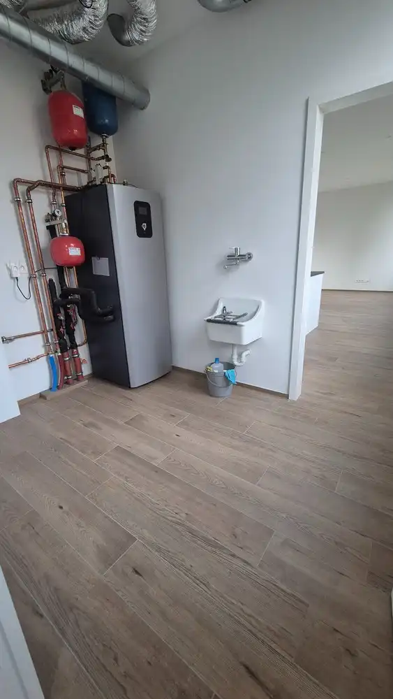 Uitzonderlijk ruime nieuwbouwwoning met 2 aparte appartementen -perfect voor co-housing, kangoeroewonen of wonen + zorgwoonst. foto 13