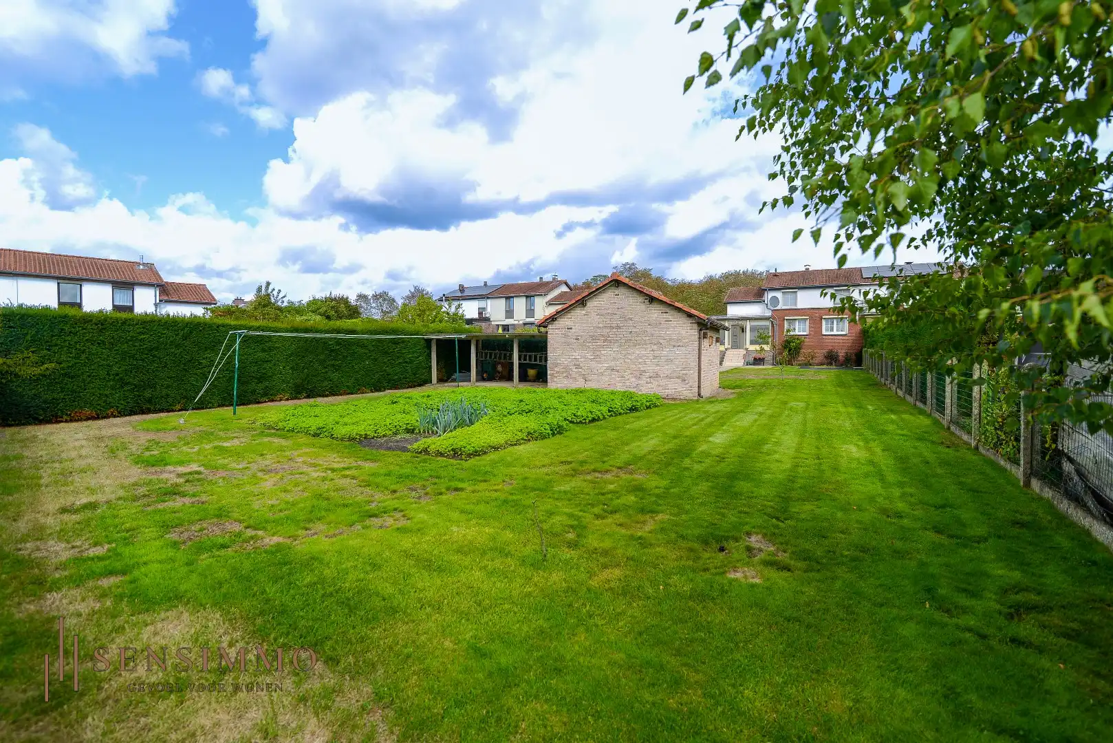 Halfopen woning met 4 slaapkamers foto 23