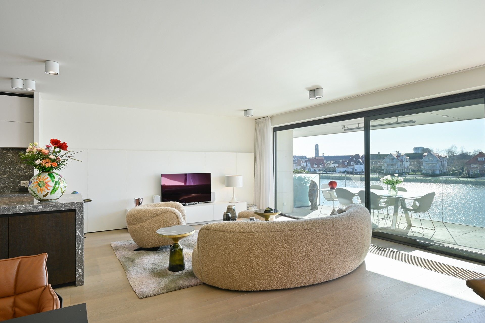 La Réserve - Uniek appartement met iconisch zicht op het Zegemeer te Knokke foto 14