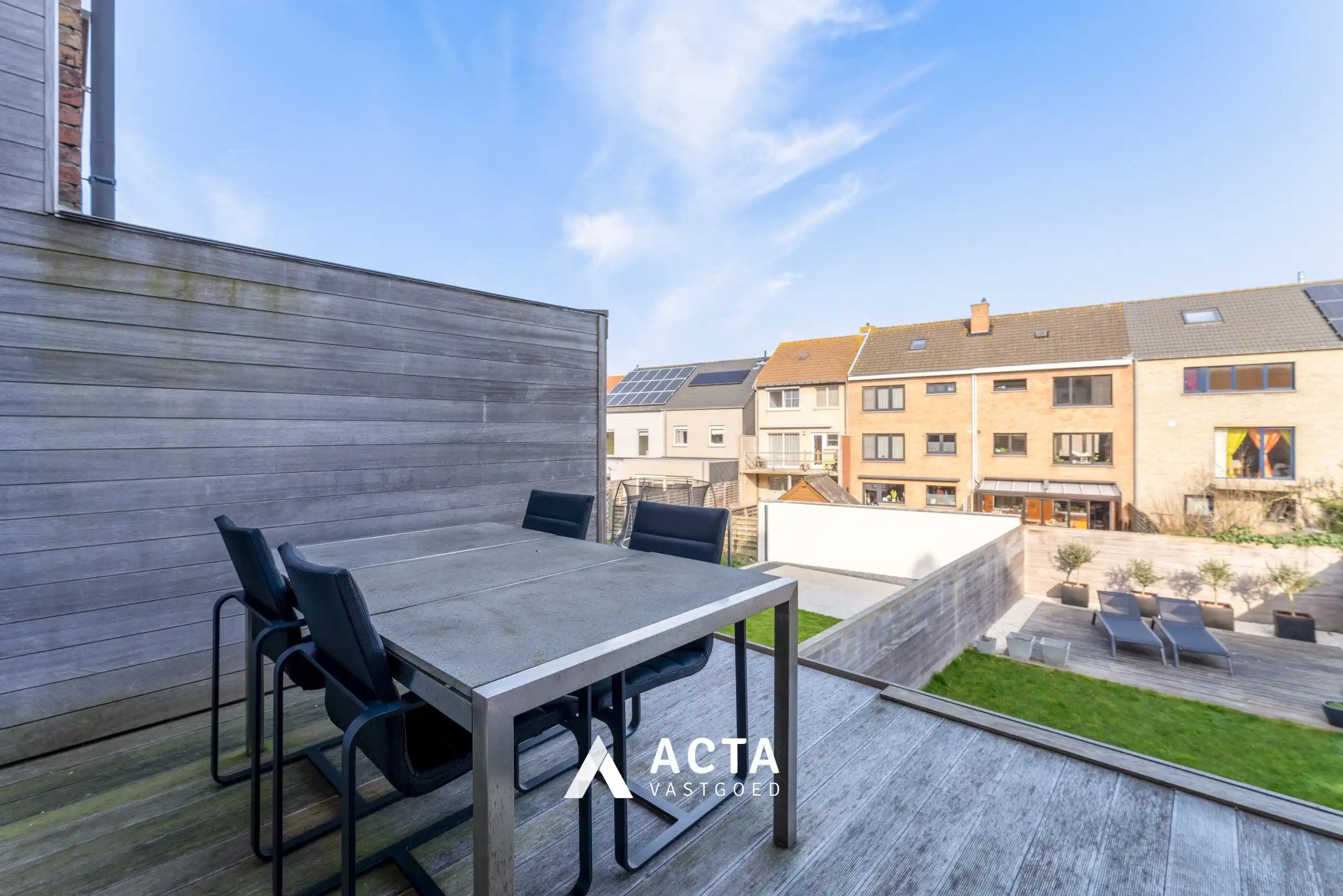 Instapklare bel-etage met 3 slaapkamers en garage foto 25