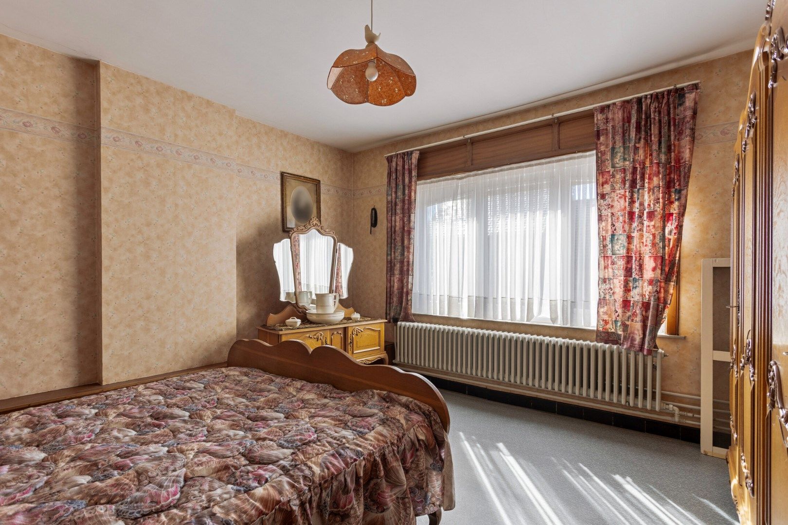 Ruime woning met bebouwbare tuin en achterliggende gronden foto 16
