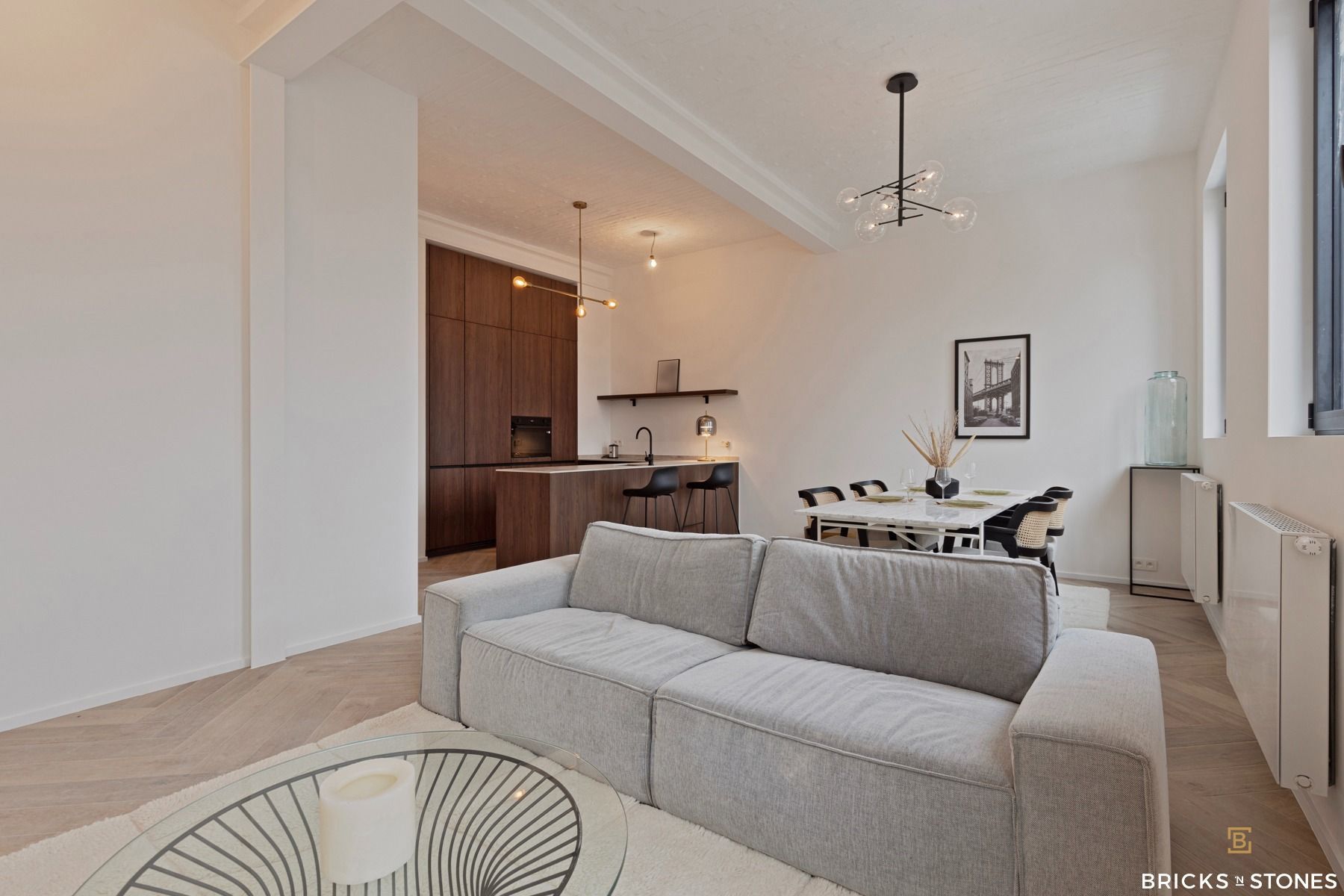 Luxueus gerenoveerd en bemeubeld 2-slaapkamer appartement  foto 8