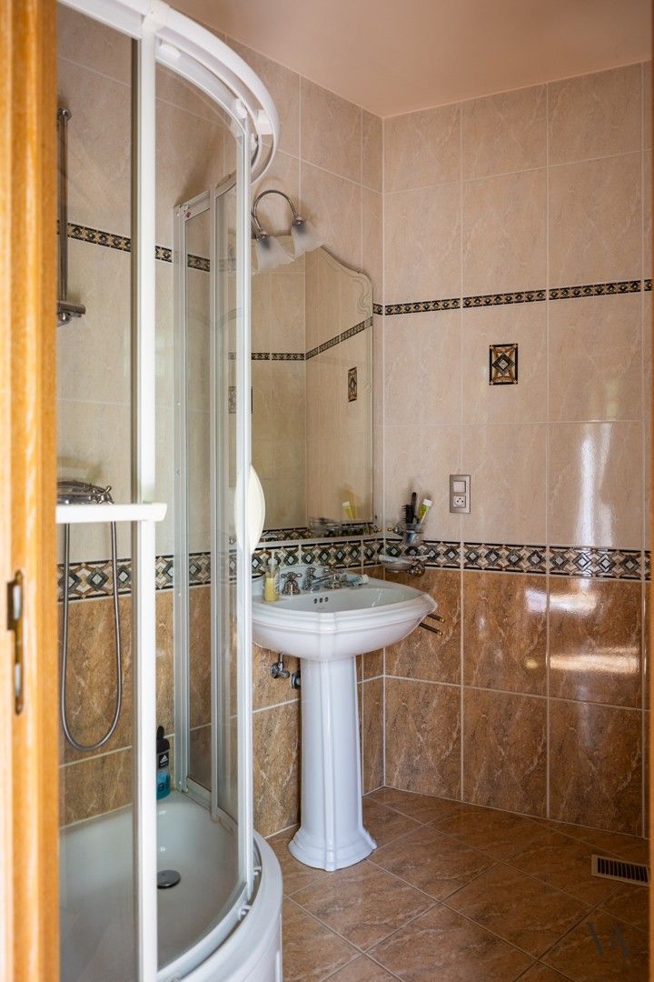 Zeer ruime klassieke villa op prachtig perceel in Hoog-Linden foto 9
