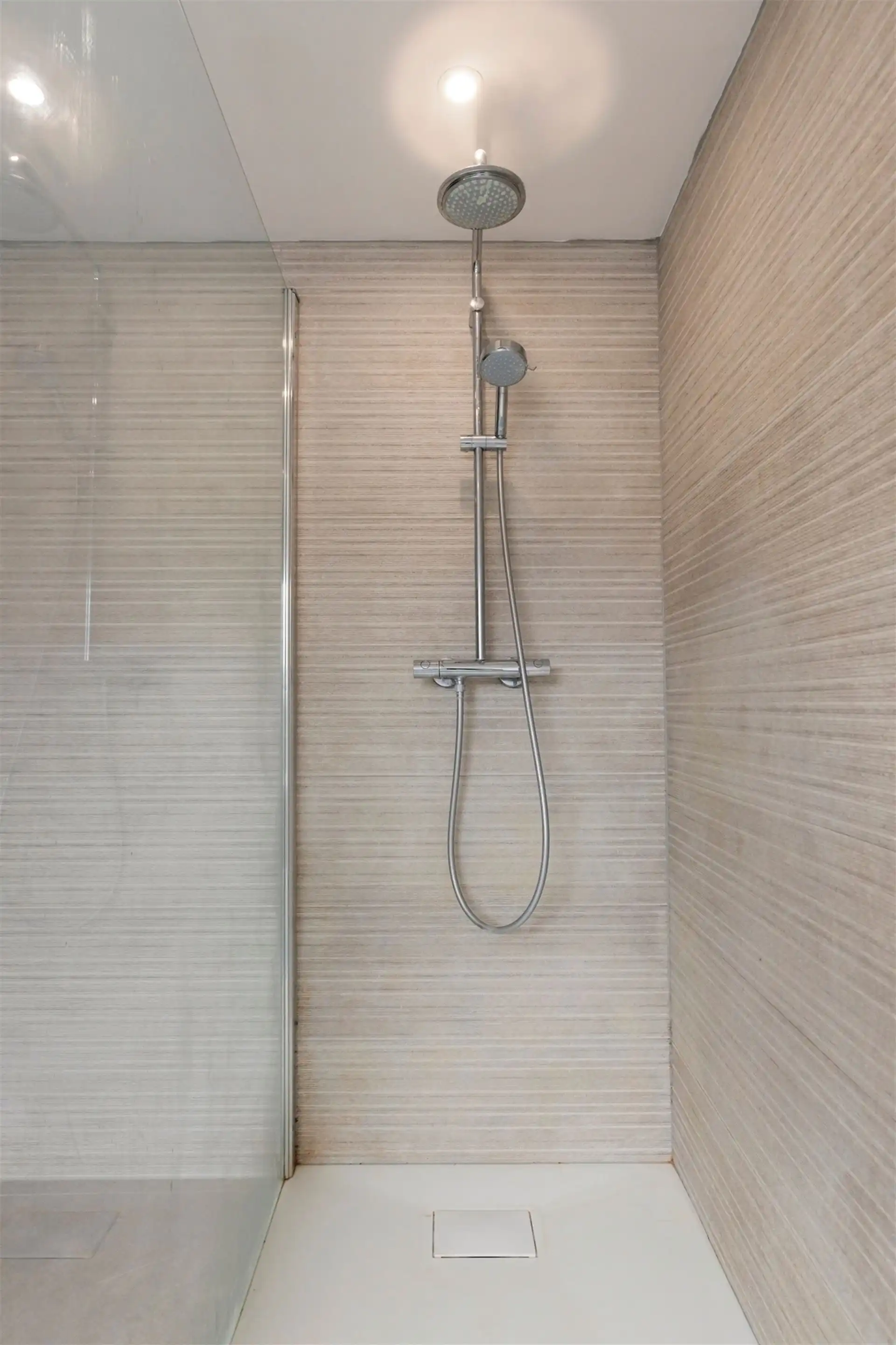 *** IT-S A MATCH *** 4-gevelwoning met potentieel en een mooie tuin foto 22
