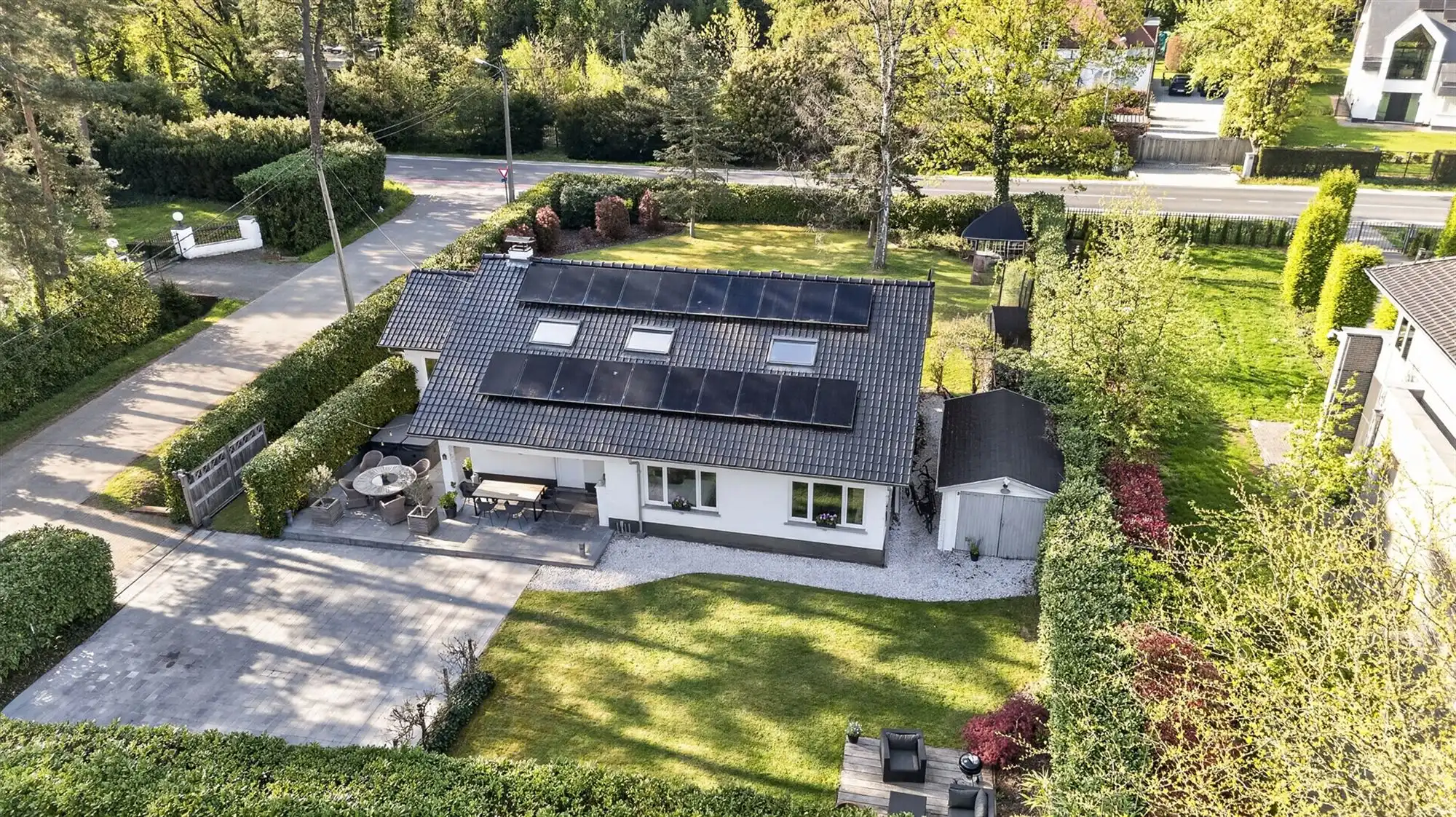 Ruime villa met zuidgerichte tuin en maximale privacy foto 30