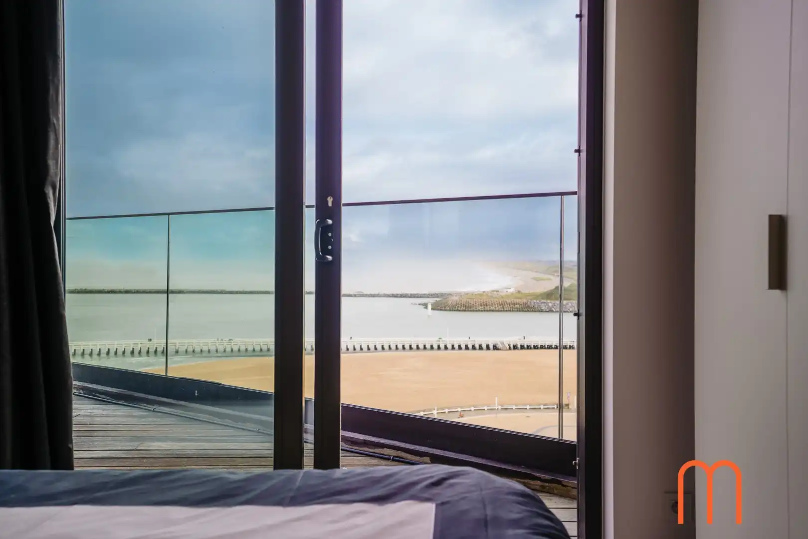 Luxueuze penthouse te koop in Oostende – Exclusief wooncomfort met panoramisch zeezicht foto 34