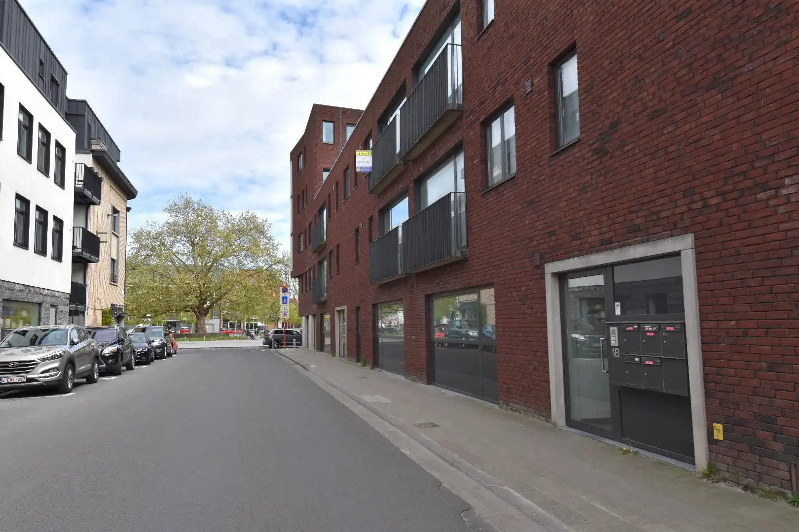 Instapklaar 2-slaapkamerappartement op toplocatie nabij het centrum van Kortrijk foto 14