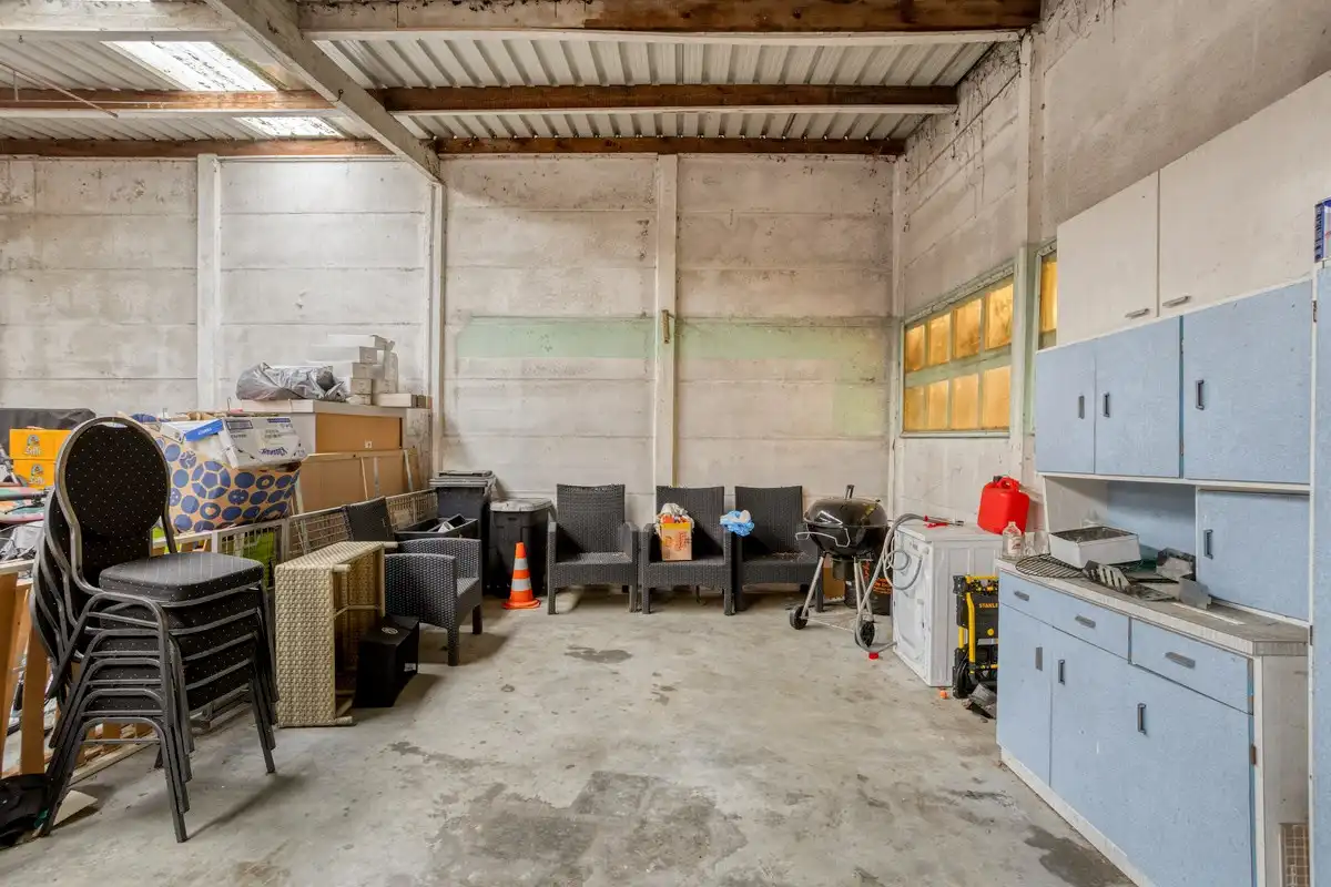 Instapklaar appartement met privé parking + ruime berging/garage foto 11