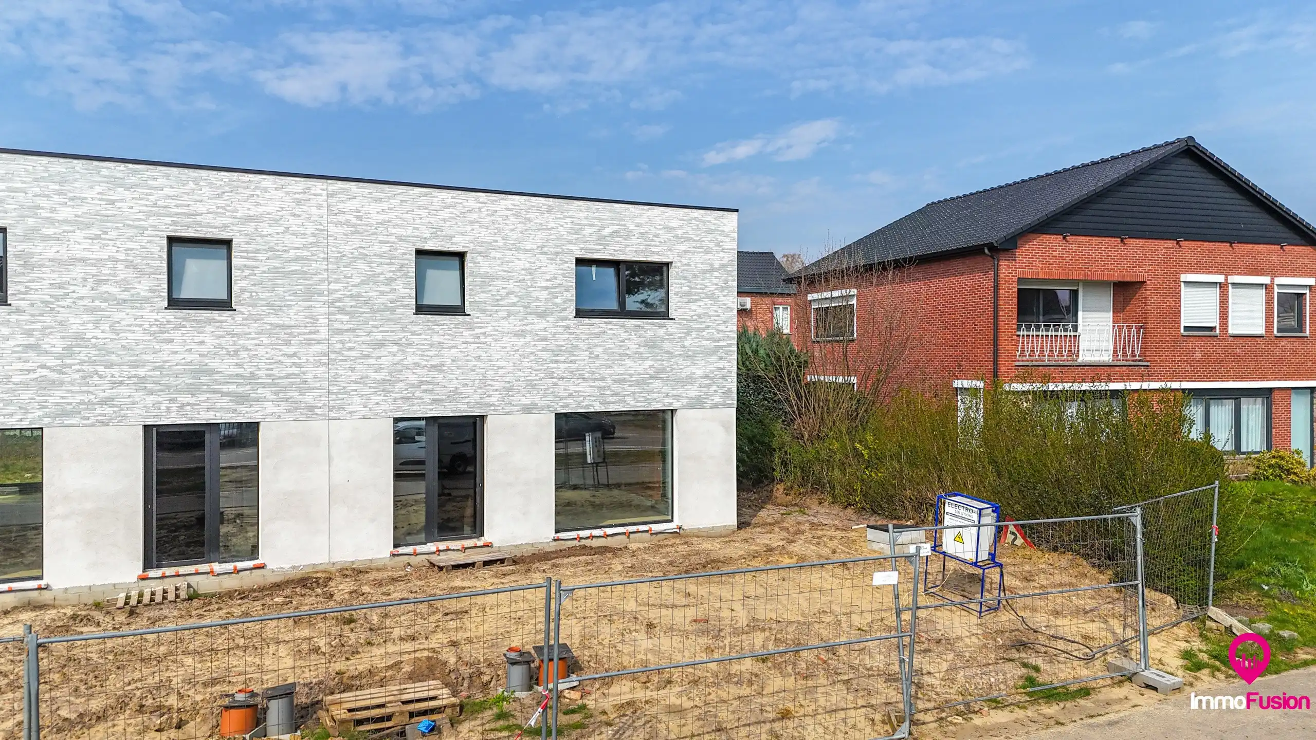 Modern halfopen nieuwbouw in casco met 3 slaapkmrs in Lillo! foto 5