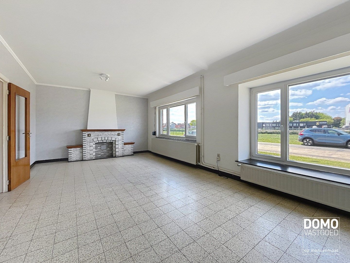RUIME WONING MET TUIN, GARAGE & 3 SLAAPKAMERS RUSTIG GELEGEN LANGS HET KANAAL MET EPC C TE BERINGEN foto 3