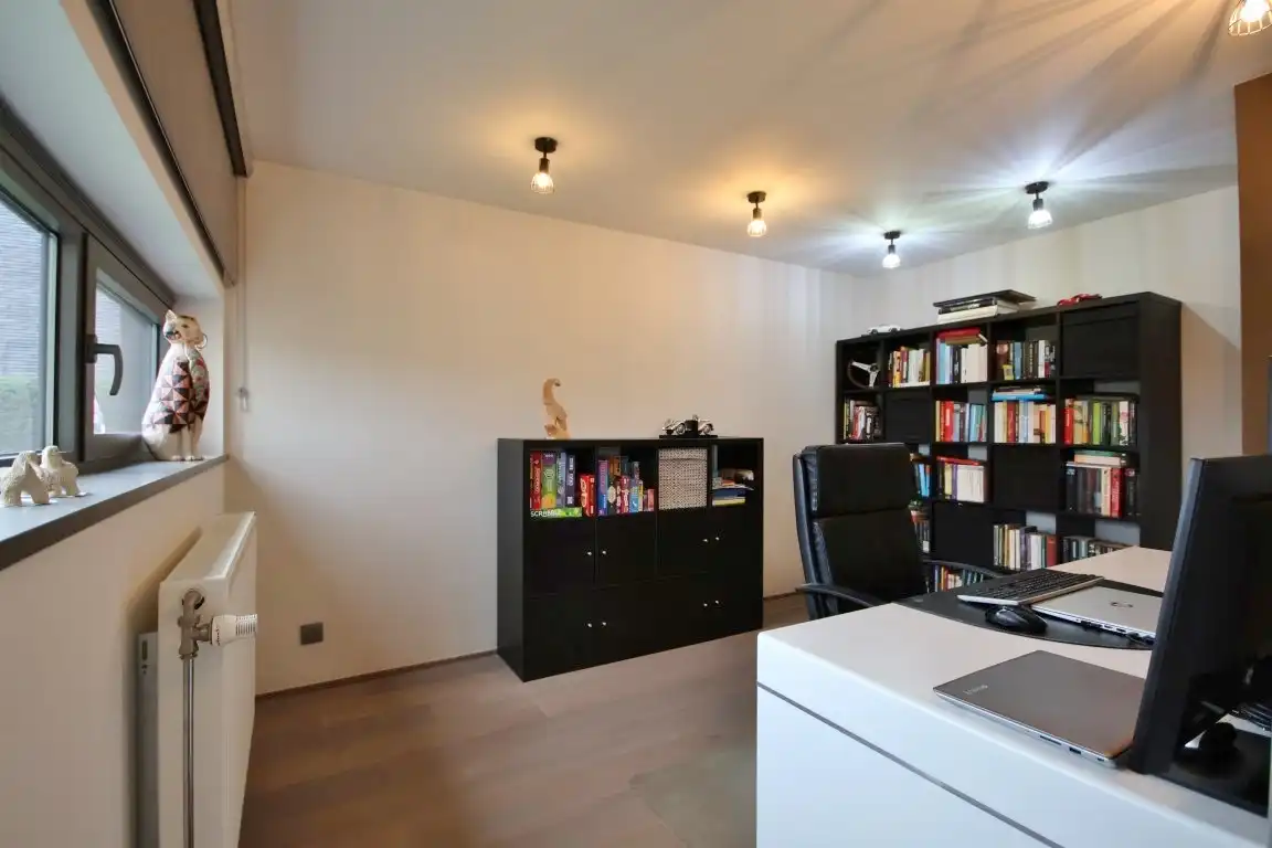 Moderne villa aan de stadsrand van Sint-Truiden foto 12