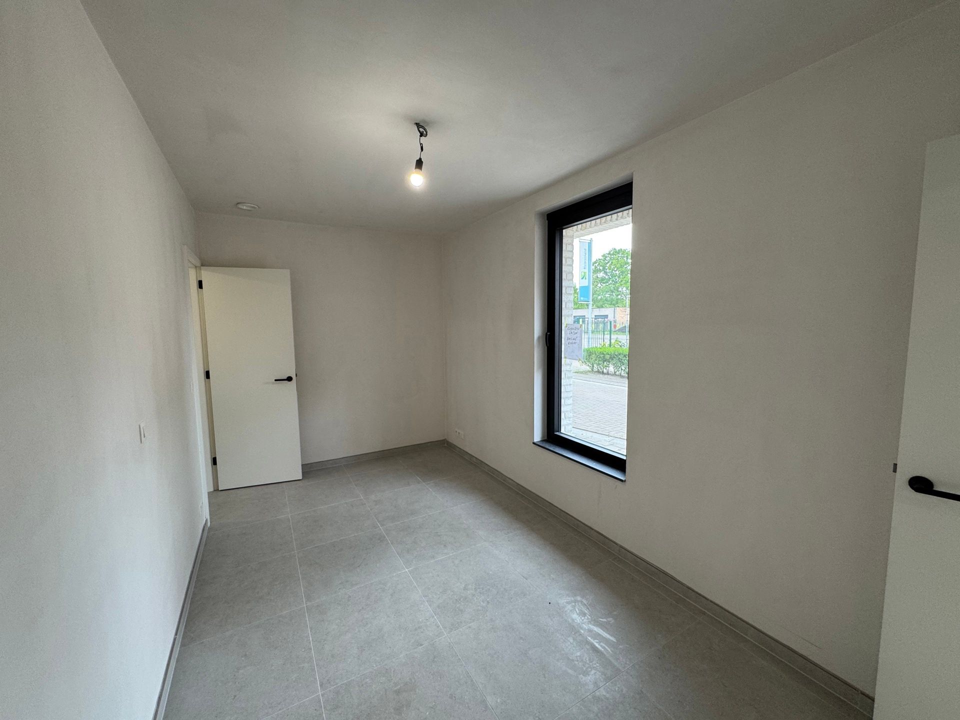 Prachtig 2 slpk appartement te Sint-Amands foto 4