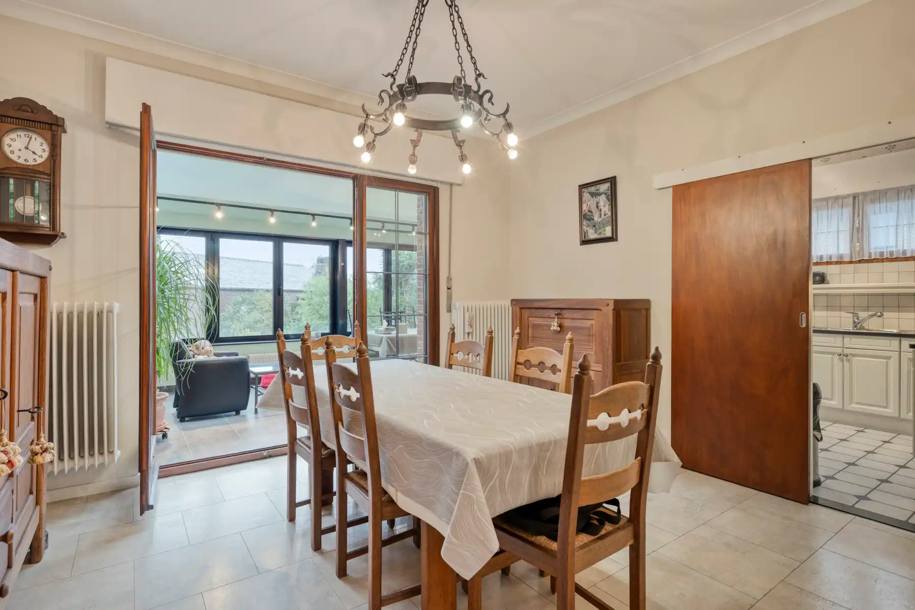 Karaktervolle villa op toplocatie in Dilbeek foto 13