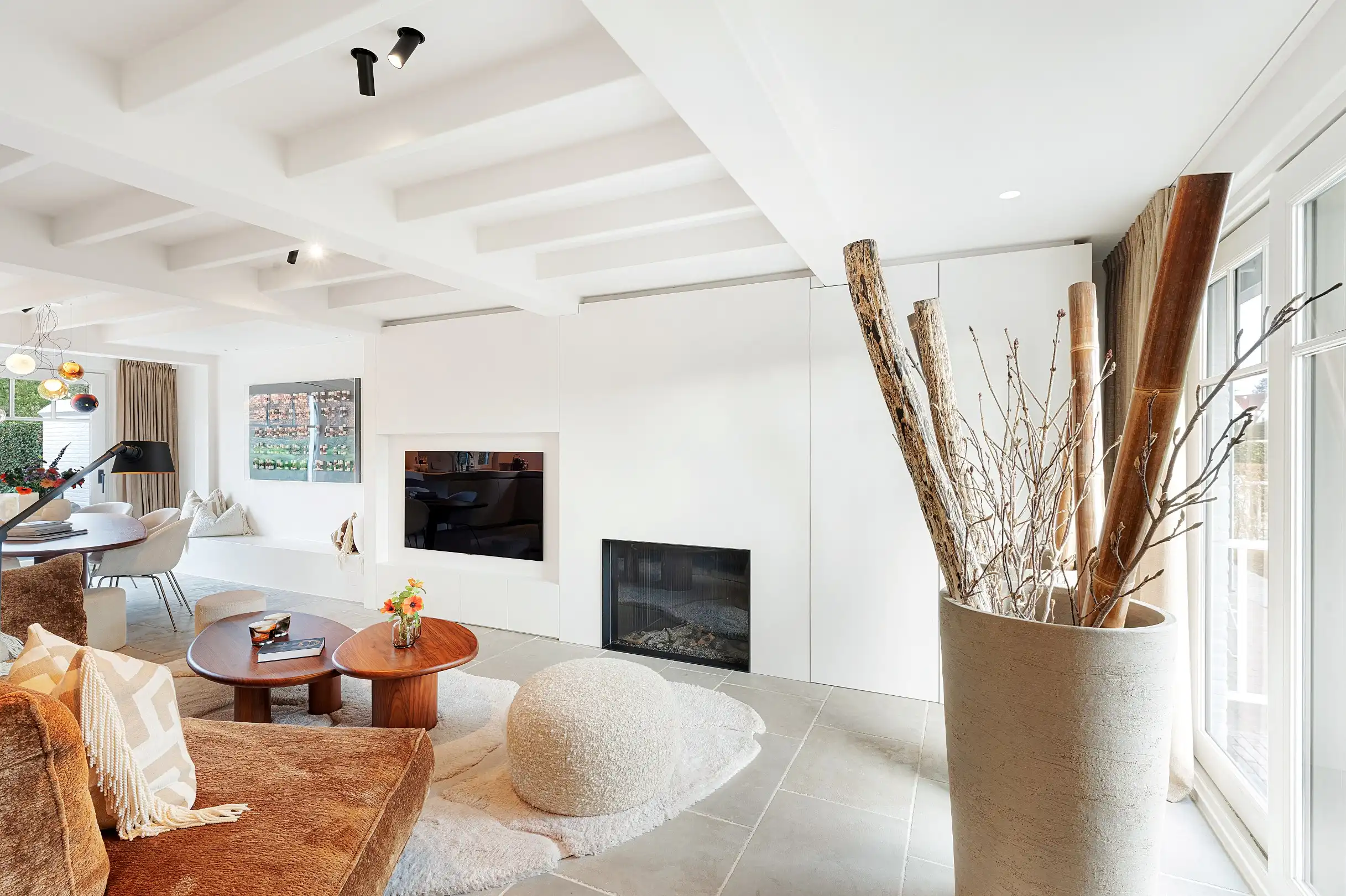 Luxueus afwerkte koppelvilla op wandelafstand van het Albertplein en de Lippenslaan foto 5